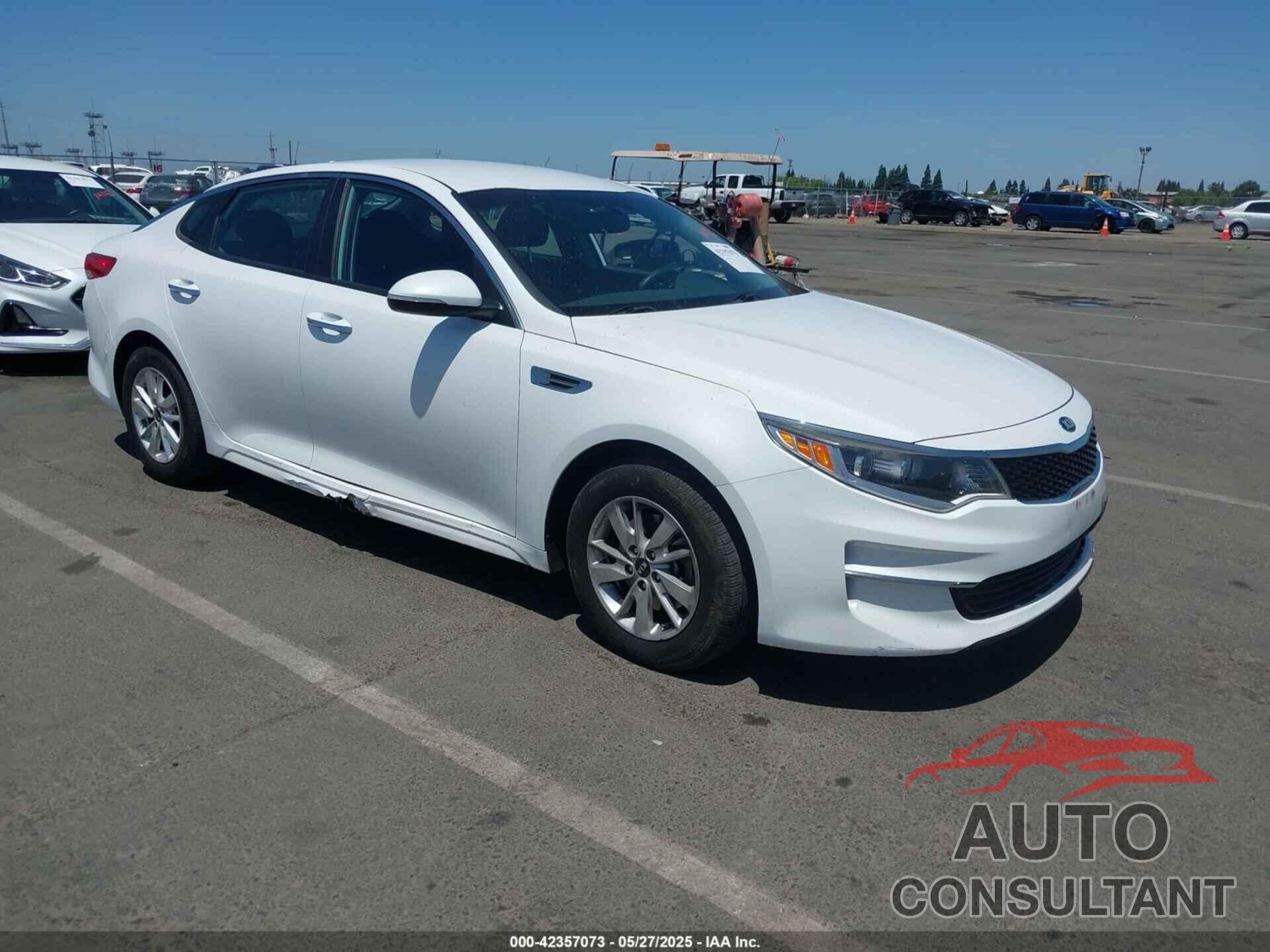 KIA OPTIMA 2017 - 5XXGT4L30HG136559
