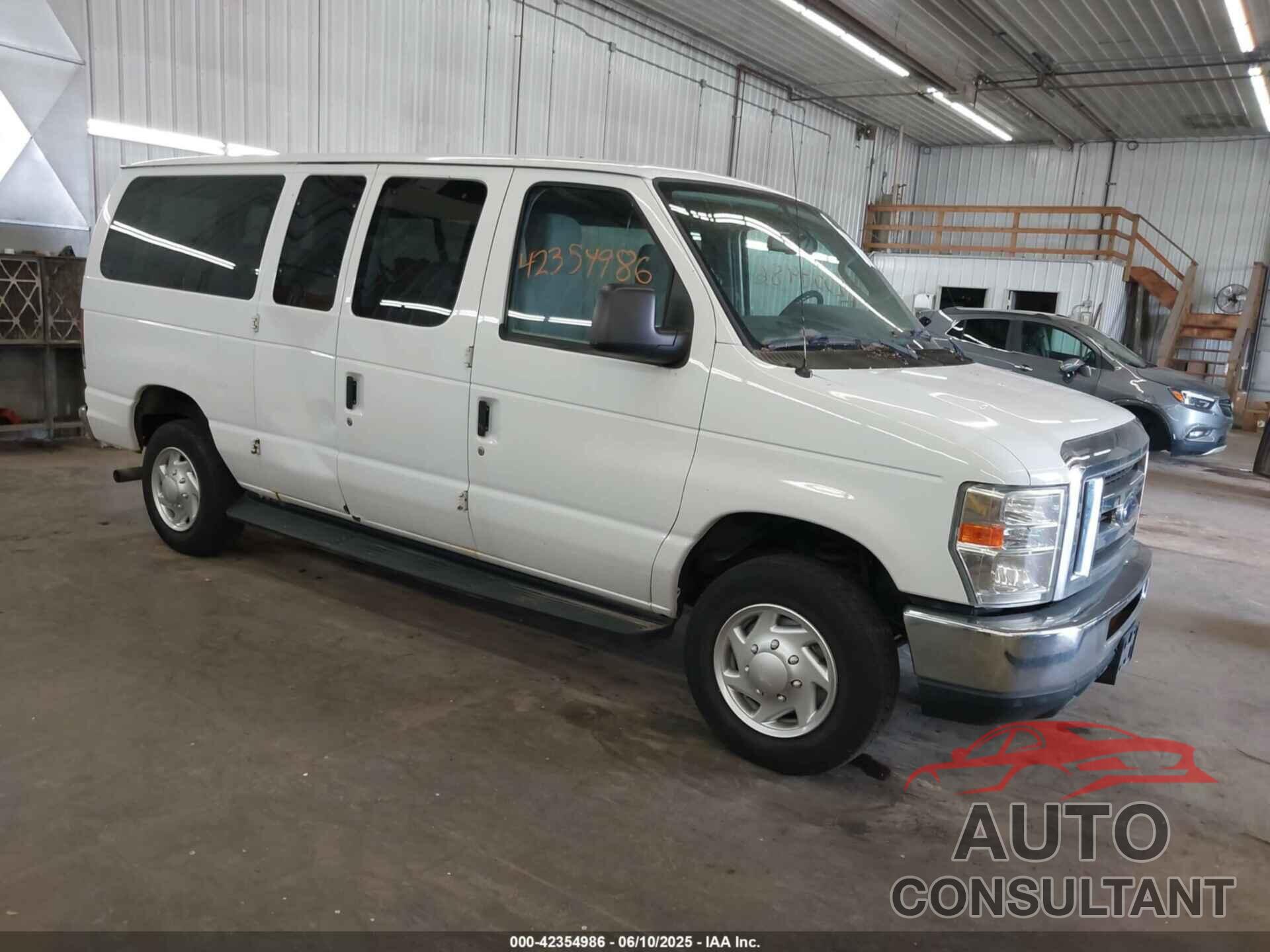 FORD E-350 SUPER DUTY 2013 - 1FBNE3BL7DDA62126