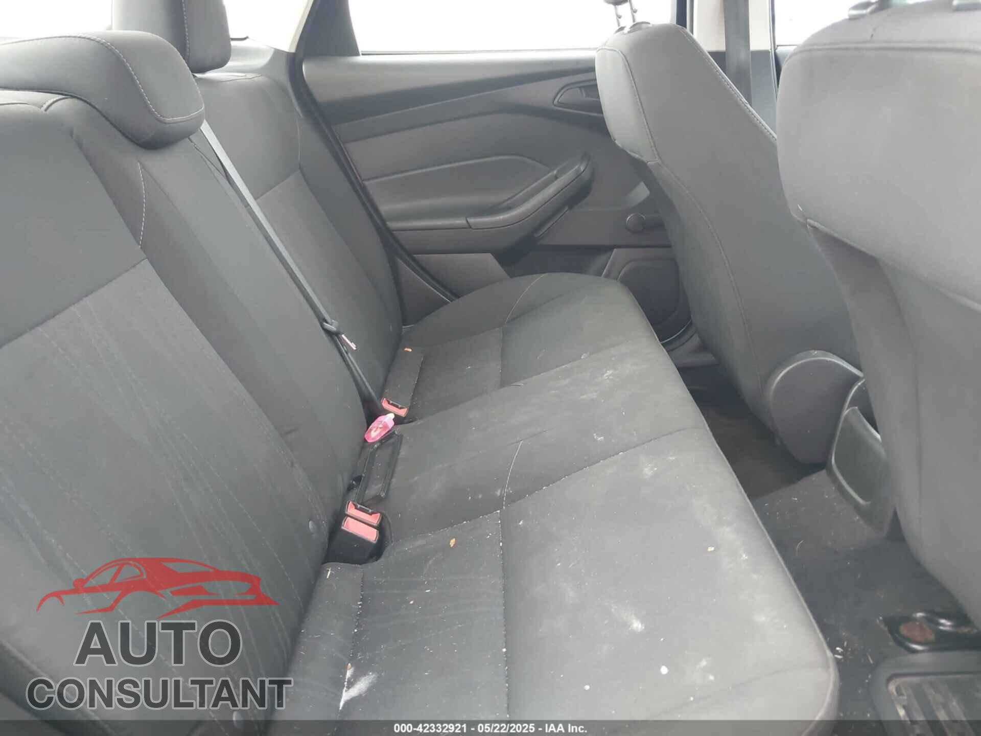 FORD FOCUS 2016 - 1FADP3E29GL314897