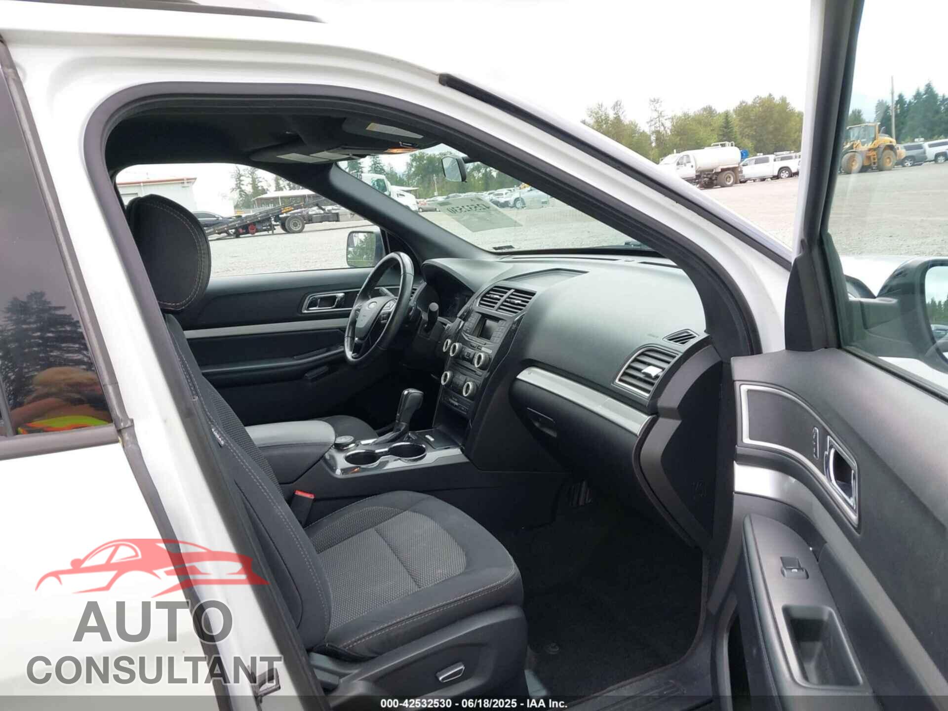 FORD EXPLORER 2017 - 1FM5K8D86HGD43487