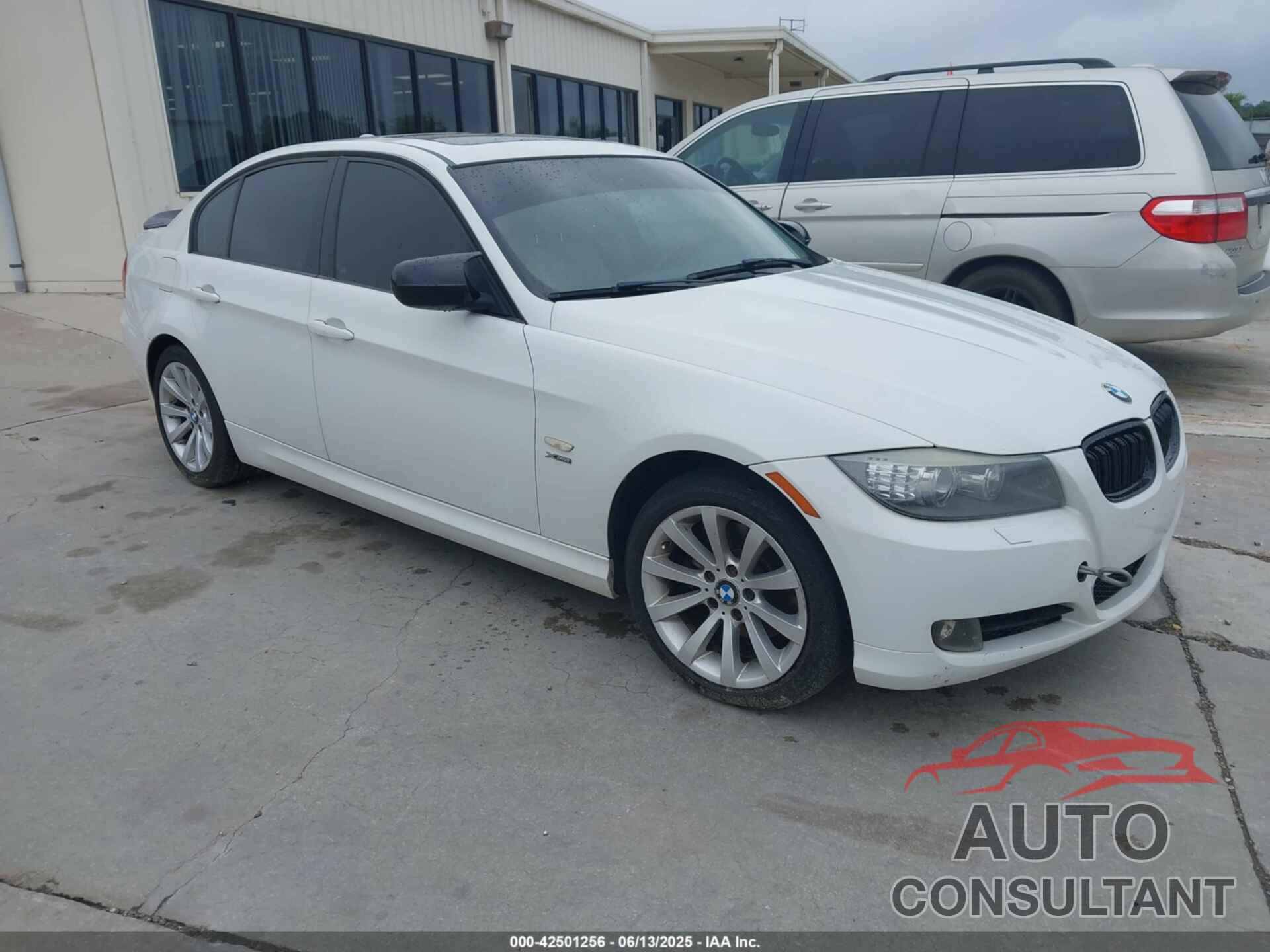 BMW 328I 2011 - WBAPK5G5XBNN30647