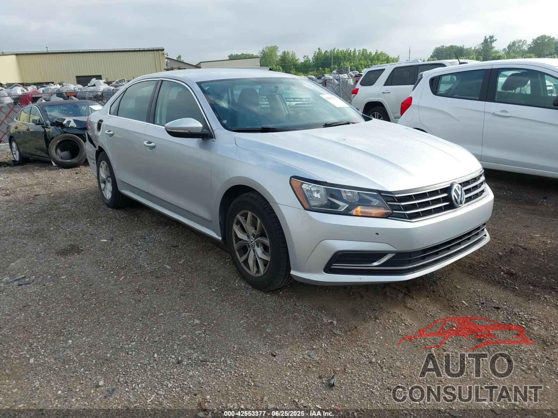 VOLKSWAGEN PASSAT 2016 - 1VWAT7A38GC009371