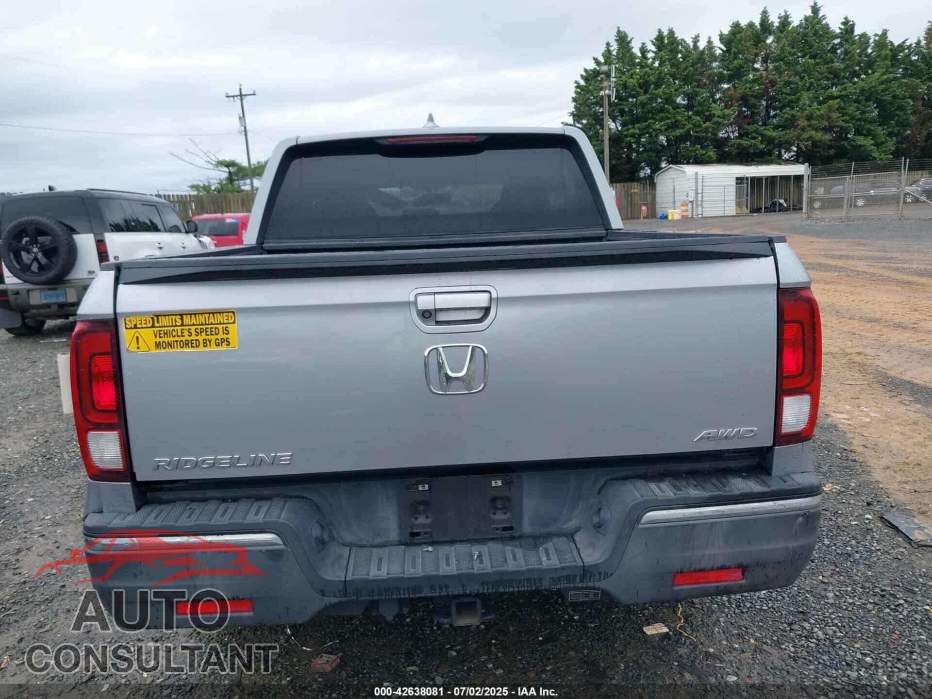 HONDA RIDGELINE 2017 - 5FPYK3F52HB019266