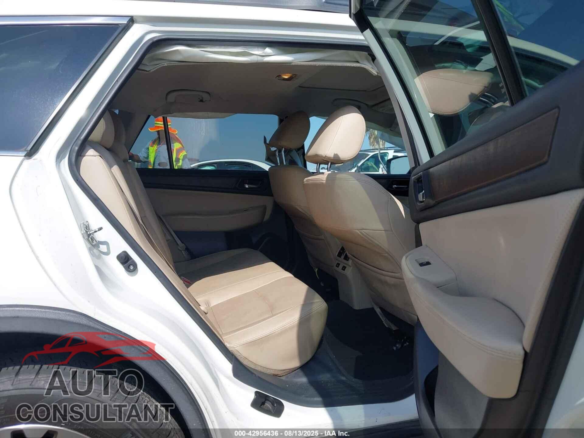SUBARU OUTBACK 2017 - 4S4BSENC4H3287724