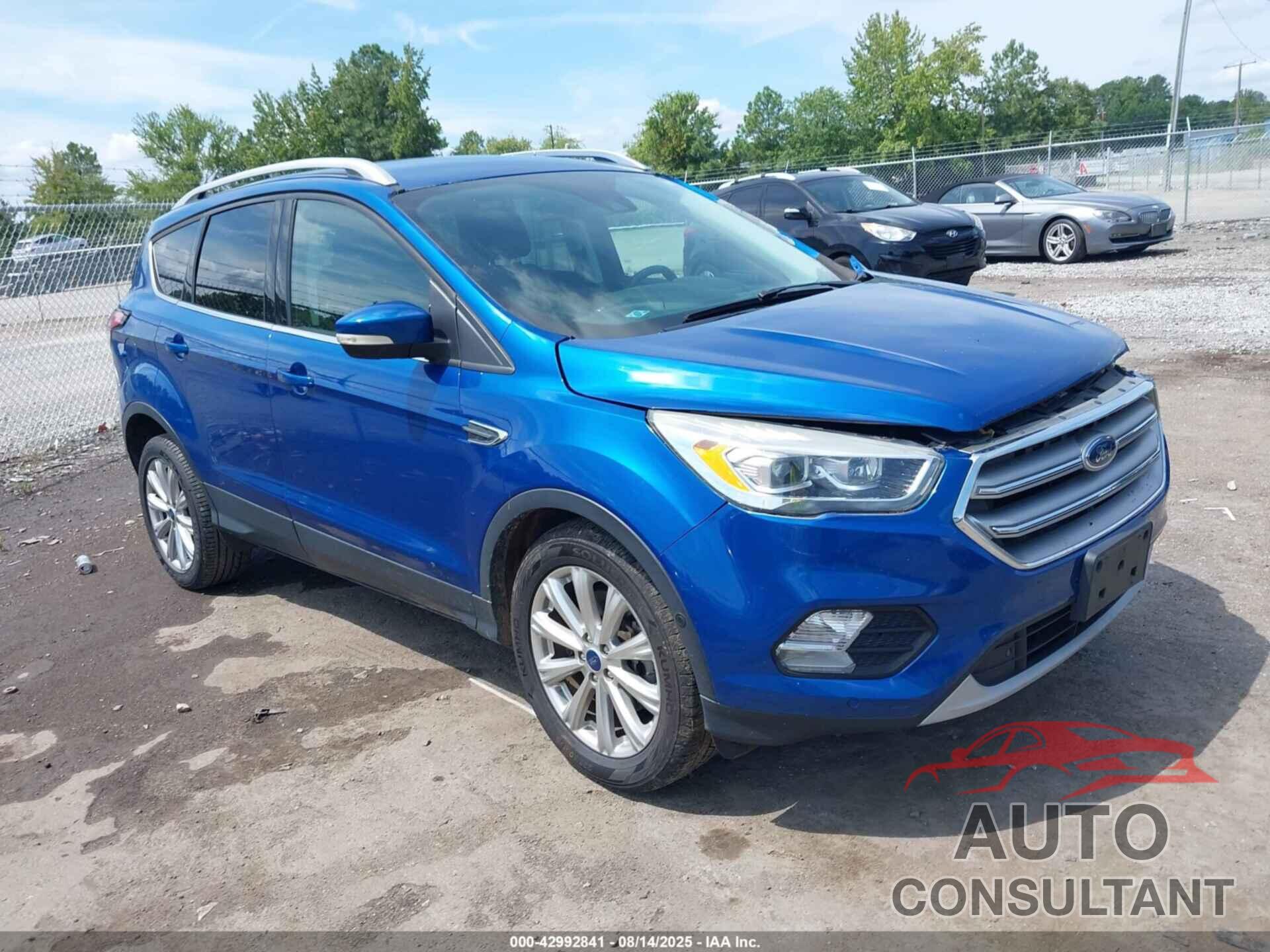 FORD ESCAPE 2017 - 1FMCU9JD5HUC90162