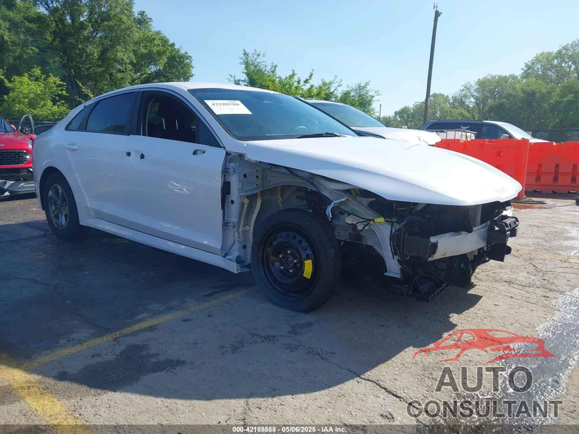 KIA K5 2022 - 5XXG14J29NG086773