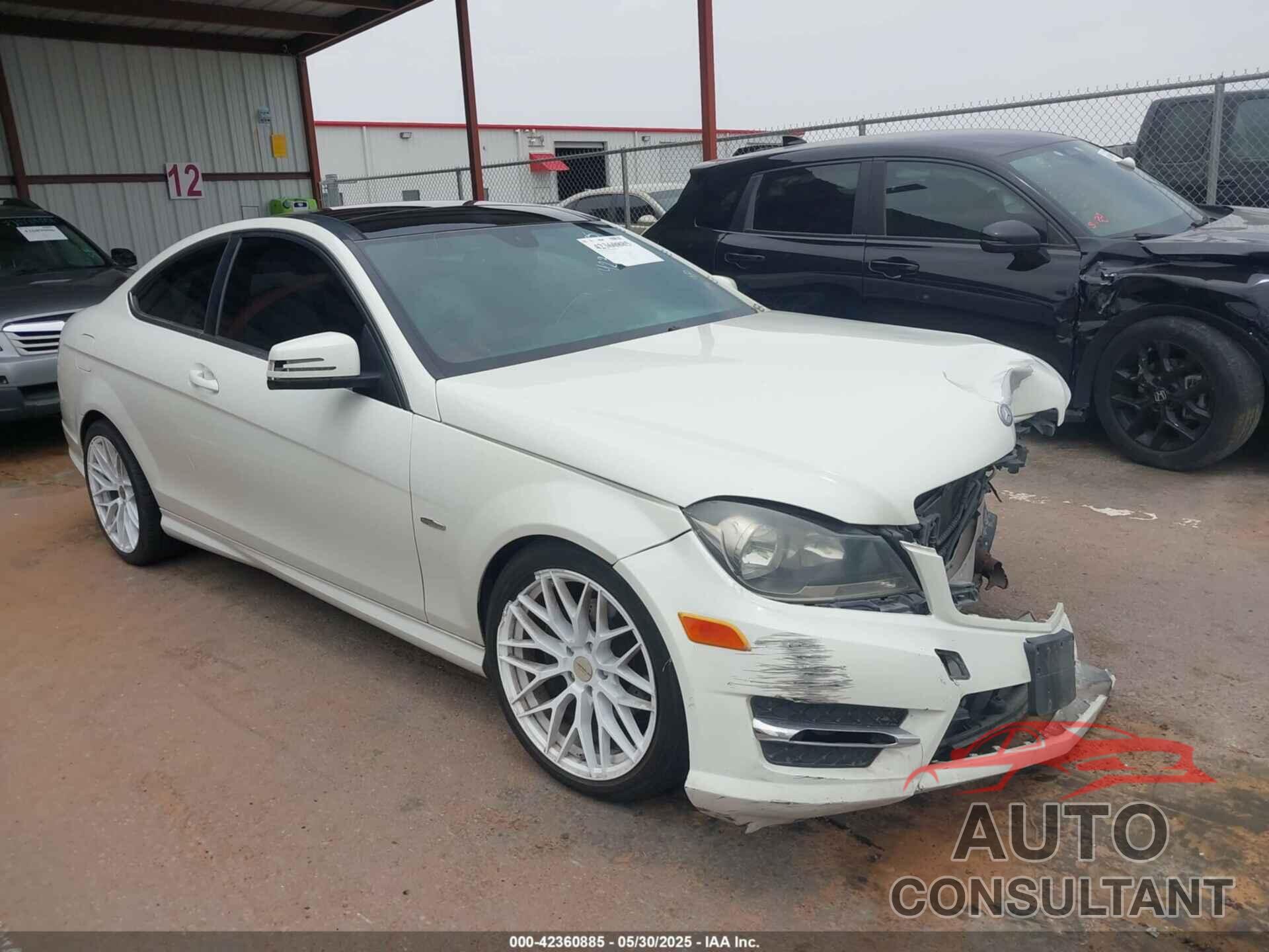 MERCEDES-BENZ C 250 2012 - WDDGJ4HB0CF848914