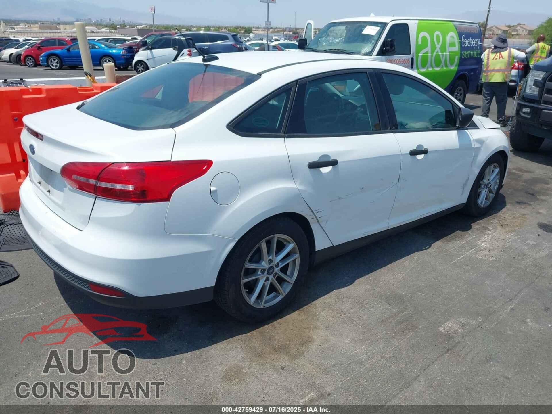 FORD FOCUS 2016 - 1FADP3E2XGL391908