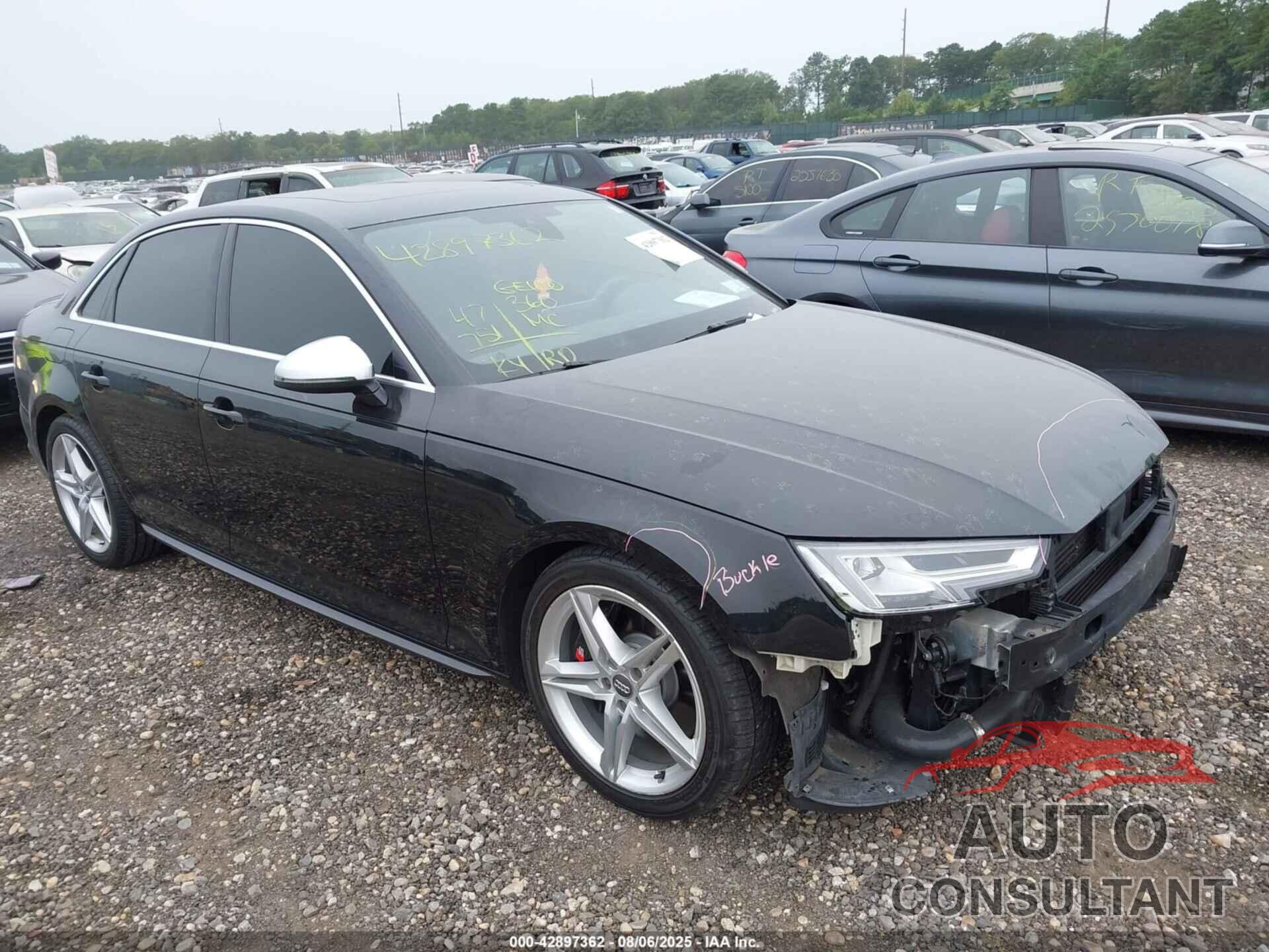 AUDI S4 2019 - WAUB4AF41KA044595