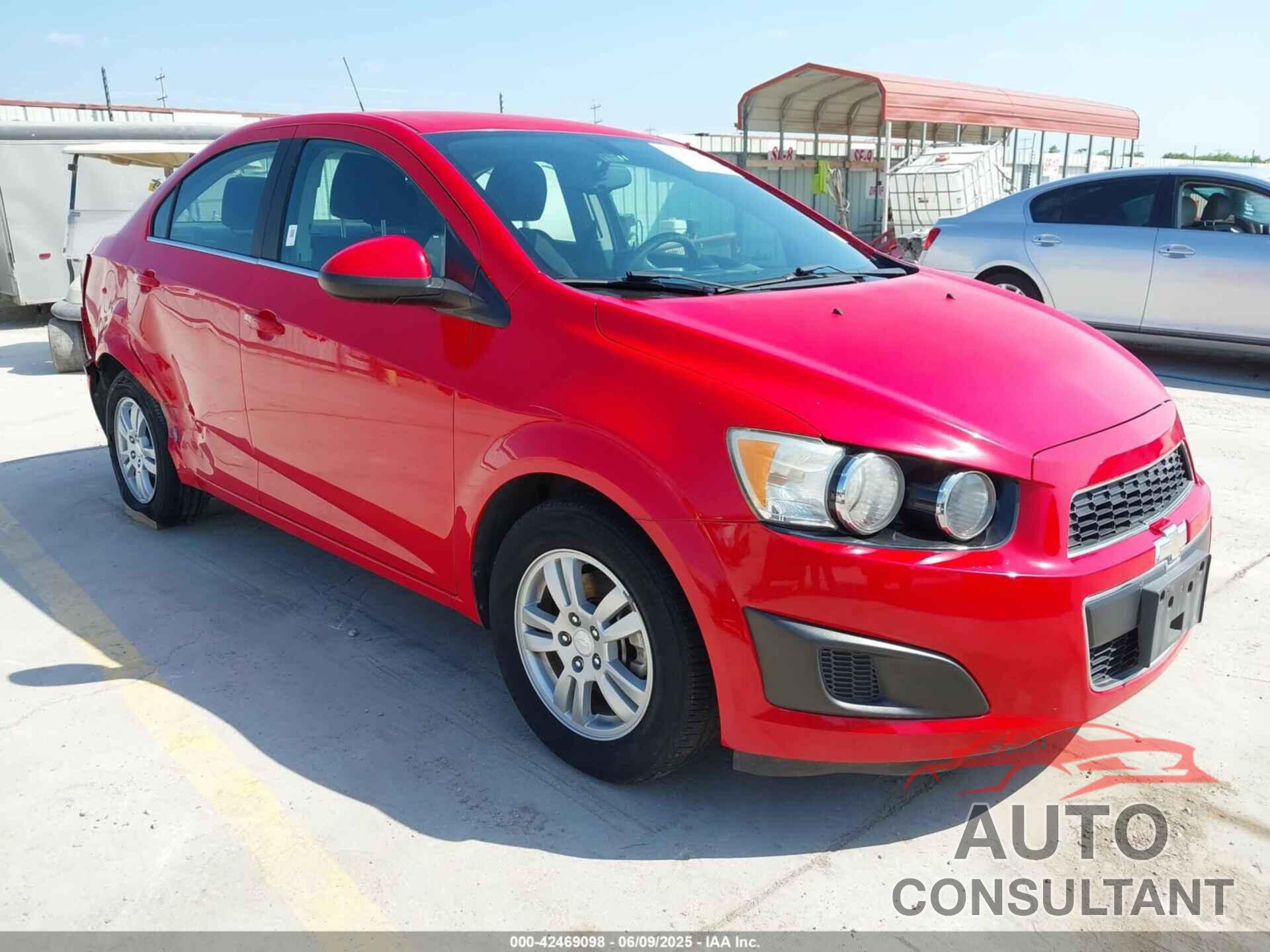 CHEVROLET SONIC 2015 - 1G1JC5SH7F4165937