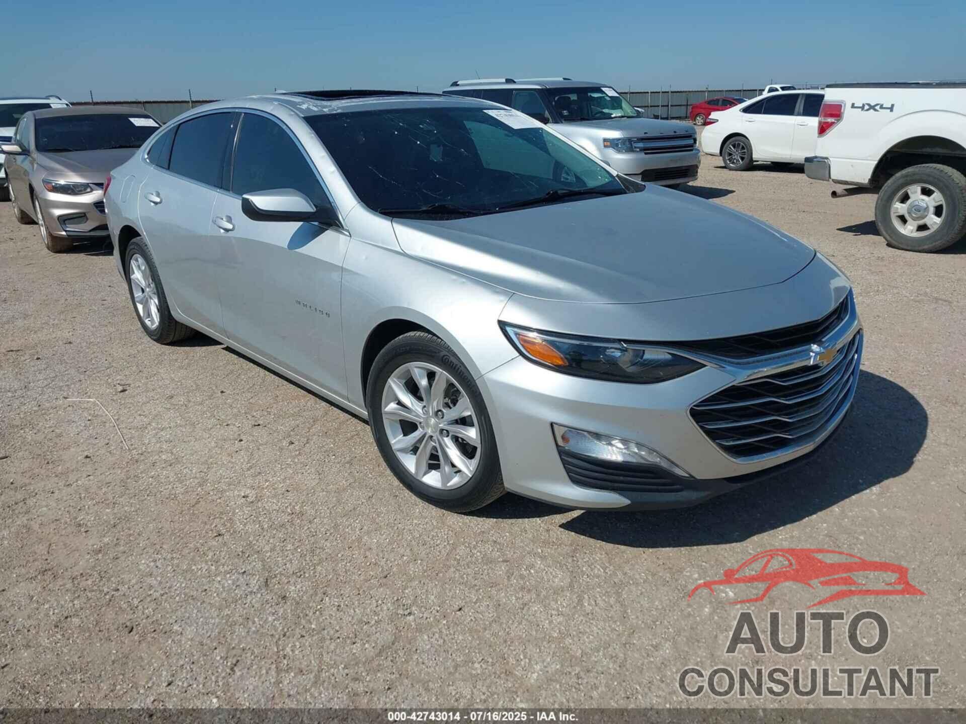 CHEVROLET MALIBU 2019 - 1G1ZD5ST1KF104831
