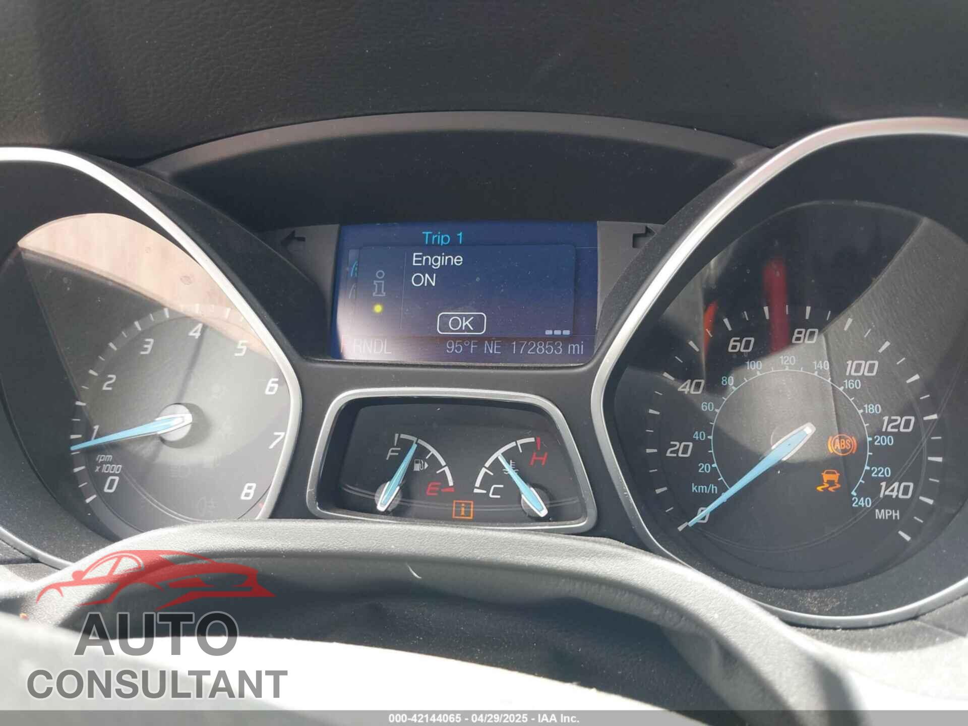 FORD FOCUS 2014 - 1FADP3K2XEL112362