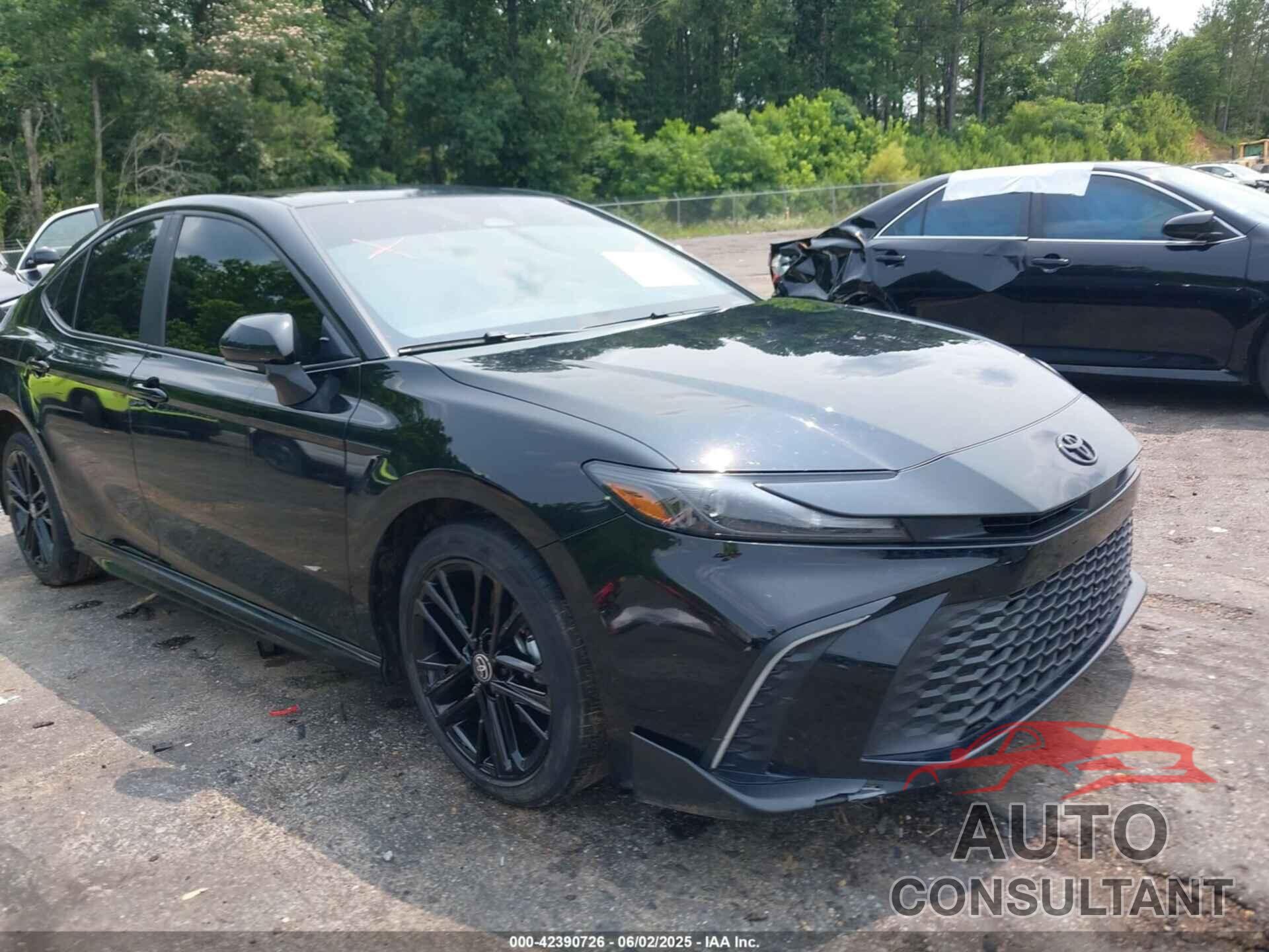 TOYOTA CAMRY 2025 - 4T1DAACK1SU033064
