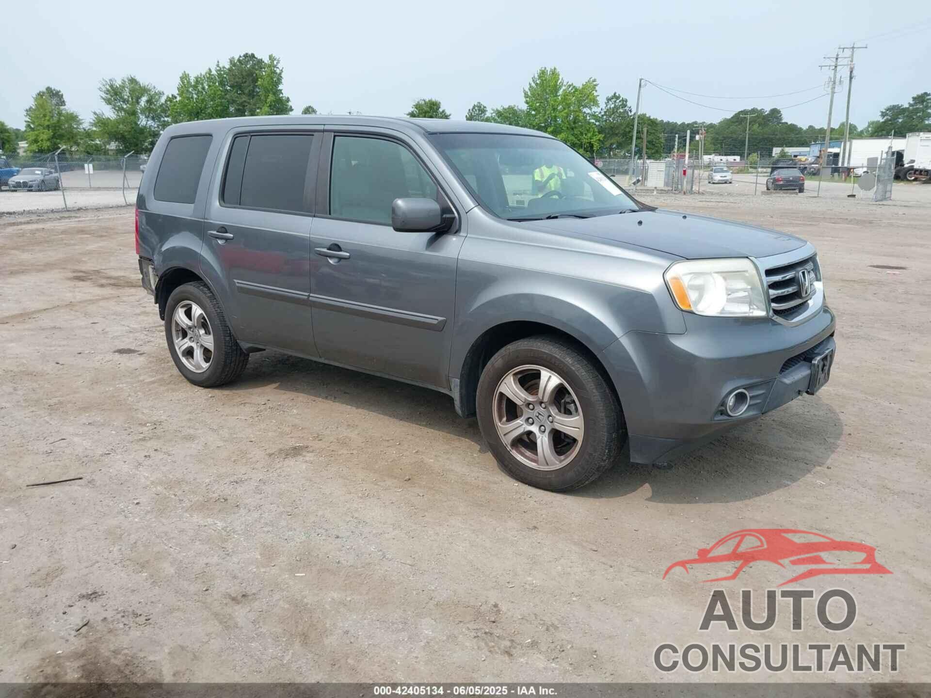 HONDA PILOT 2013 - 5FNYF3H57DB014035