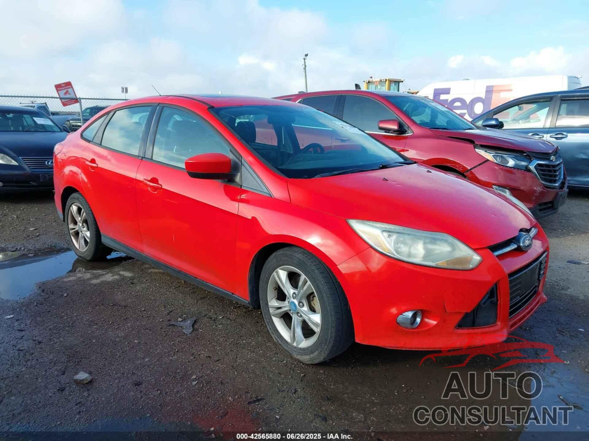 FORD FOCUS 2012 - 1FAHP3F24CL153854