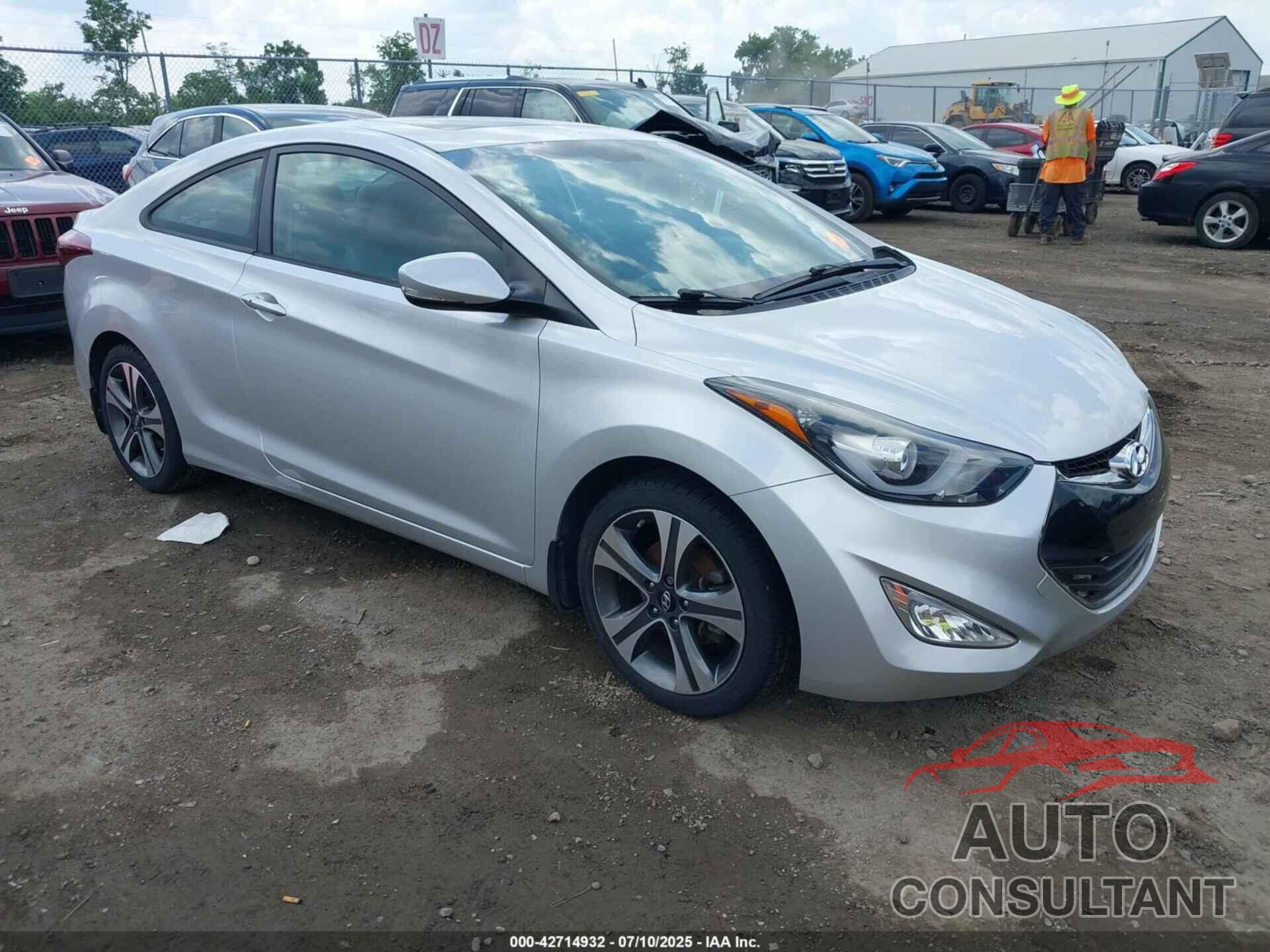 HYUNDAI ELANTRA 2014 - KMHDH6AH3EU023995