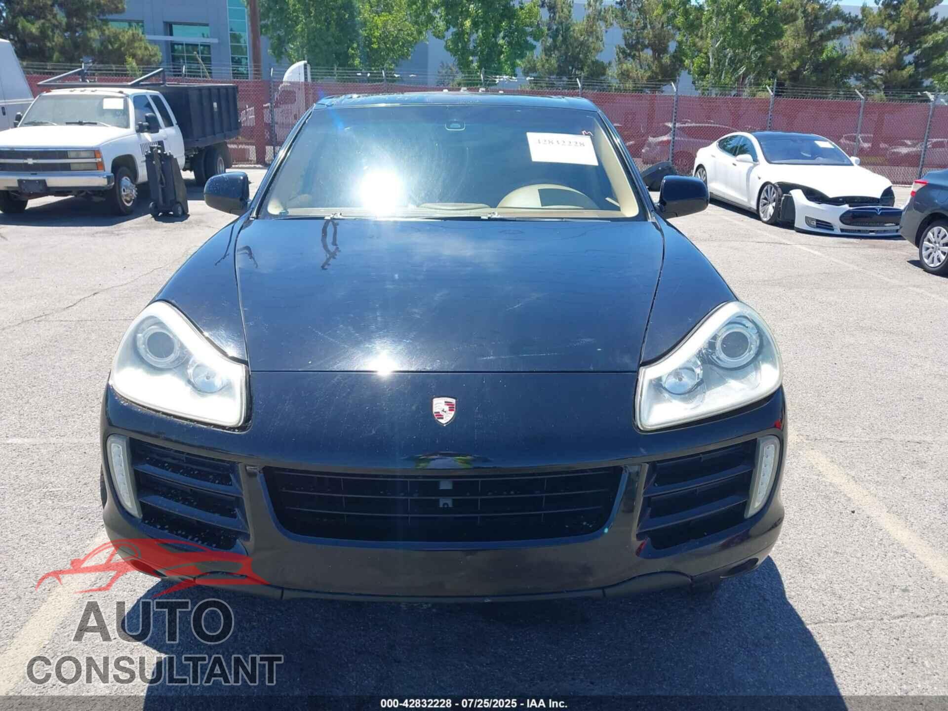 PORSCHE CAYENNE 2010 - WP1AA2AP3ALA02820