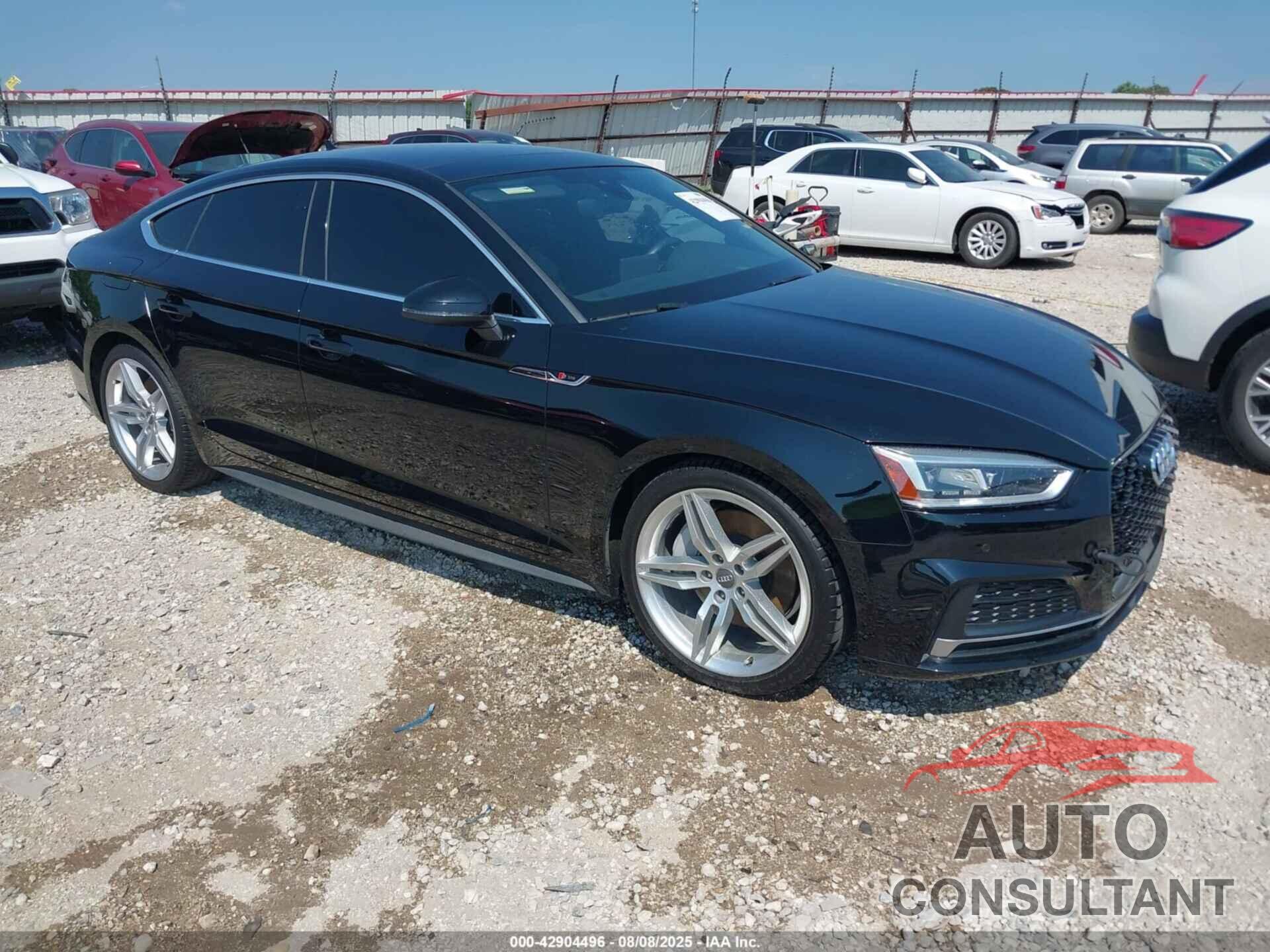 AUDI A5 2018 - WAUENCF55JA102401
