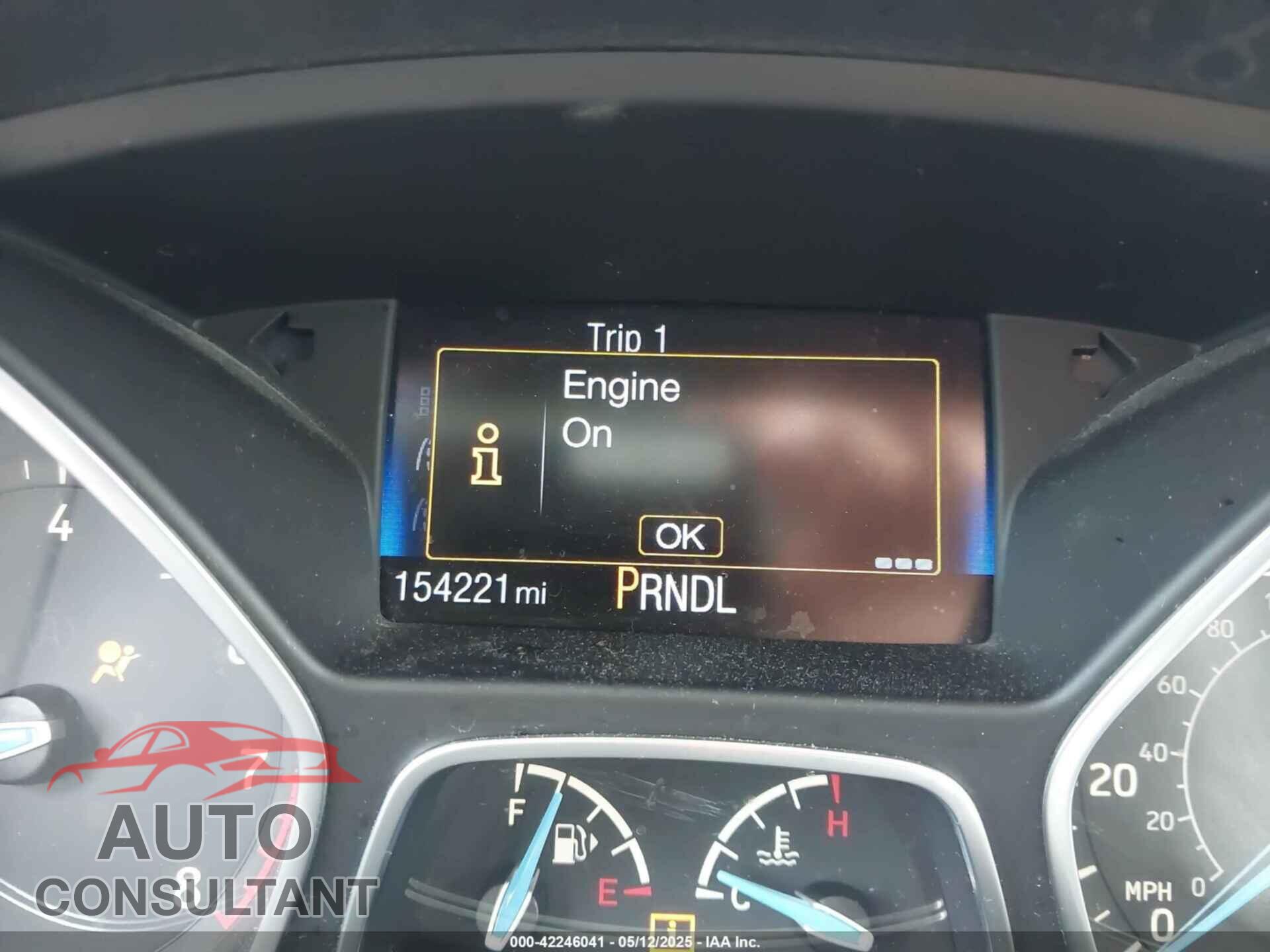 FORD FOCUS 2016 - 1FADP3E20GL335170