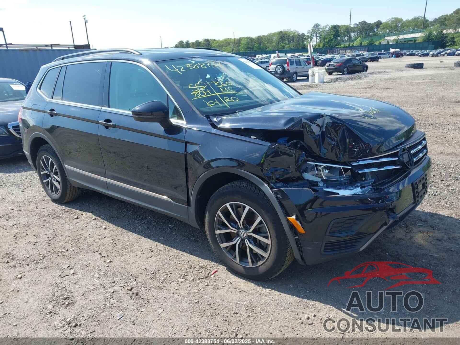 VOLKSWAGEN TIGUAN 2020 - 3VV3B7AX1LM033152