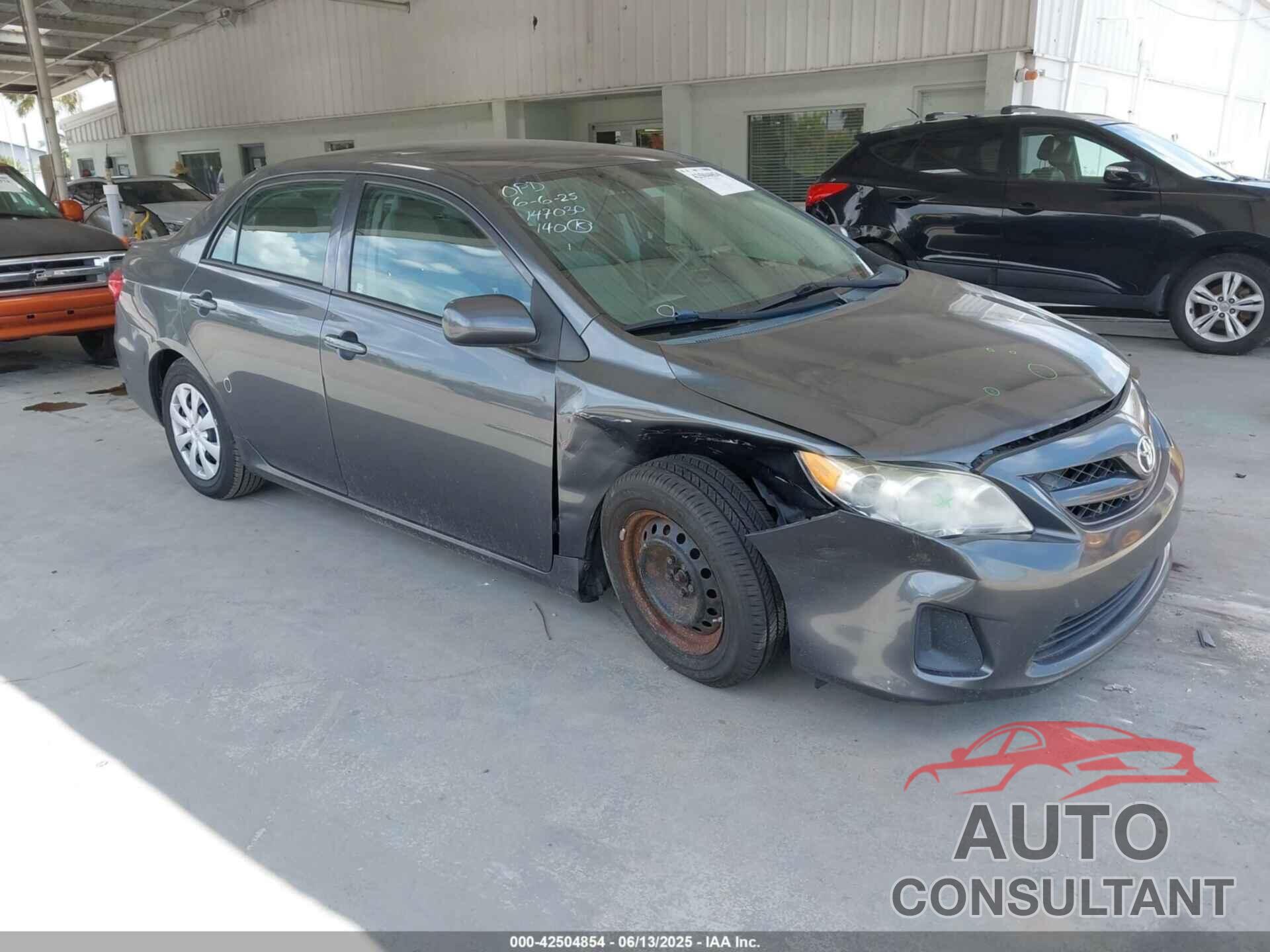 TOYOTA COROLLA 2013 - 2T1BU4EE6DC123645