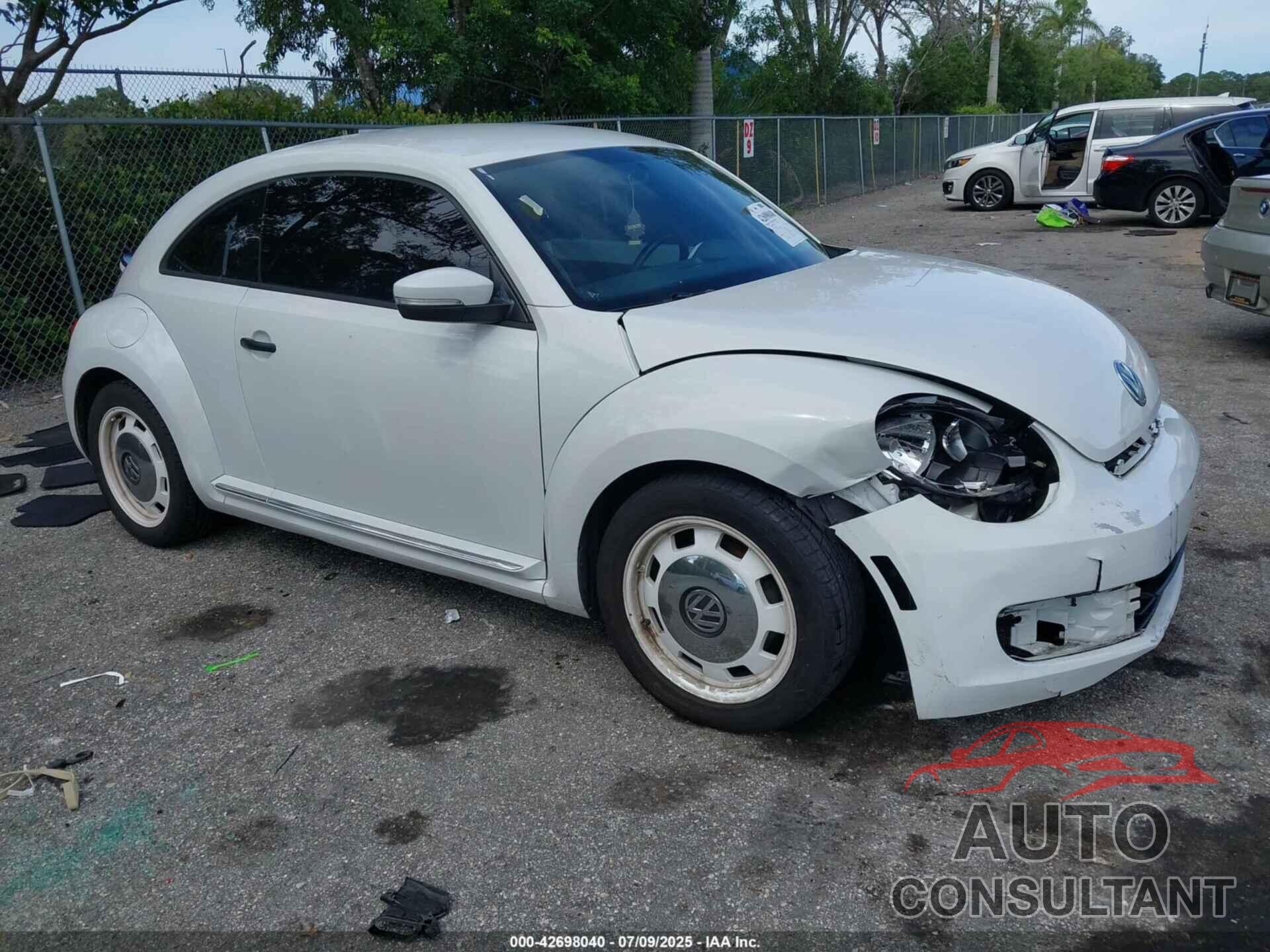VOLKSWAGEN BEETLE 2015 - 3VWF17AT2FM656714