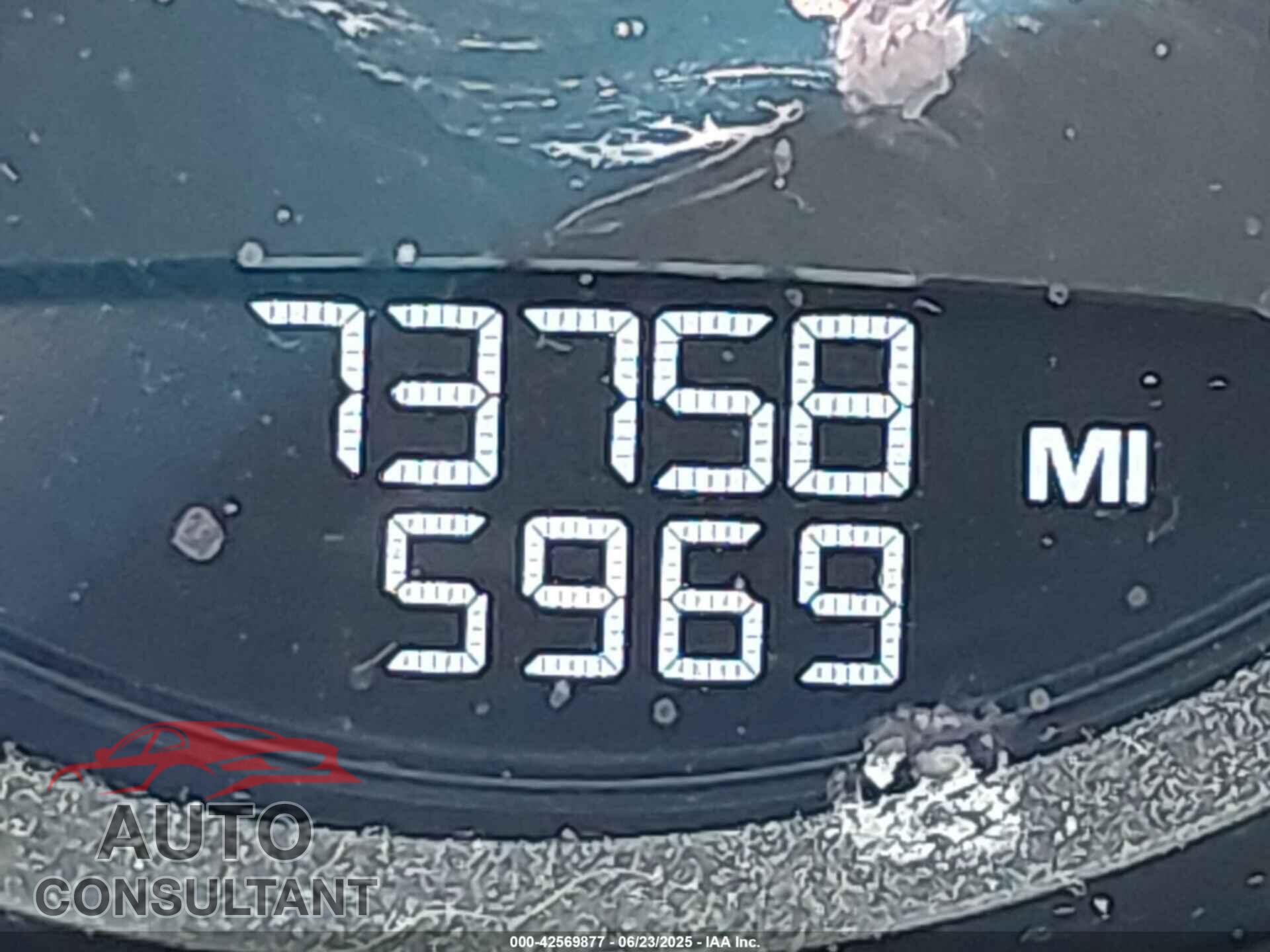 PORSCHE MACAN 2017 - WP1AA2A53HLB03820