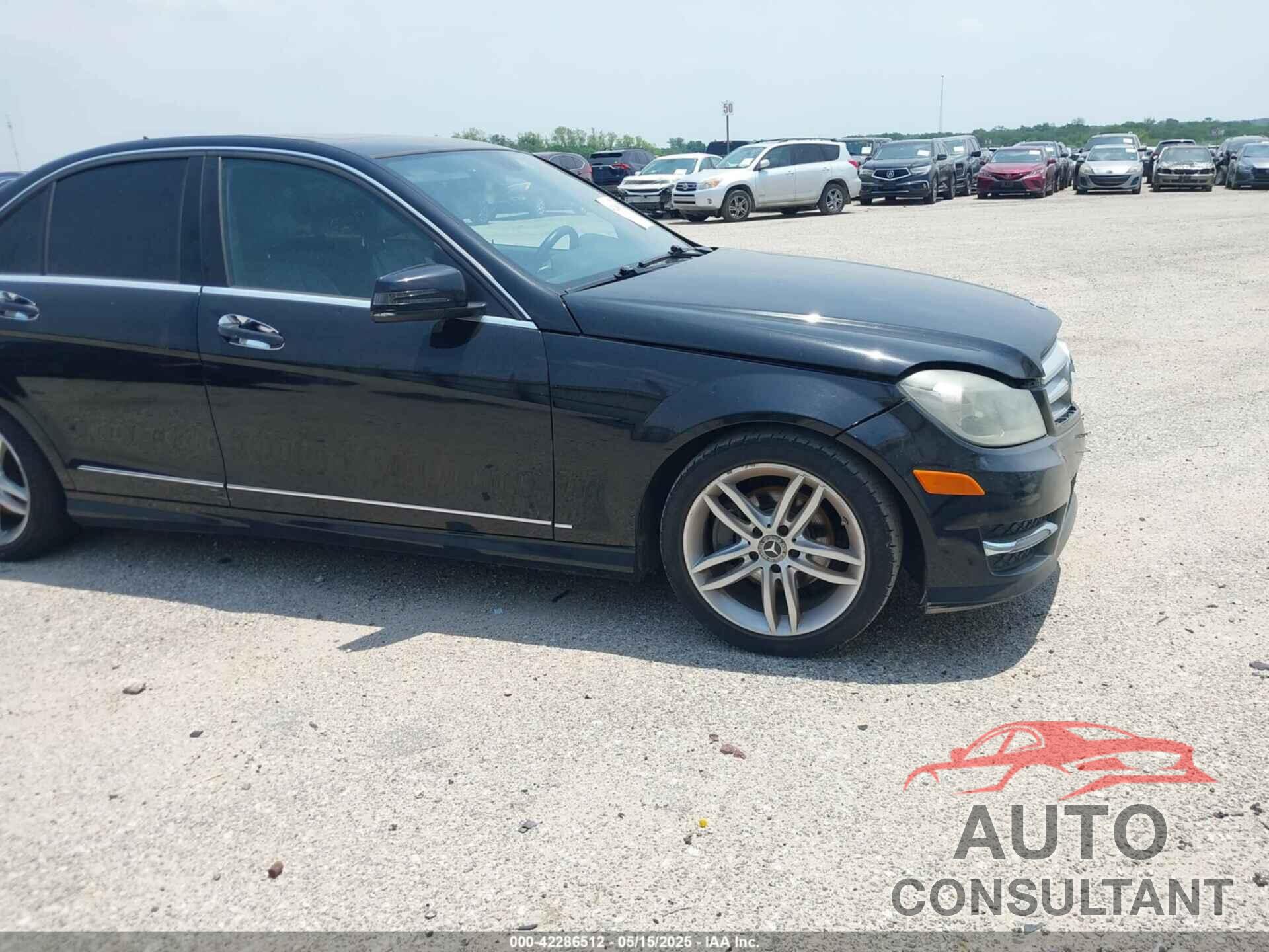 MERCEDES-BENZ C 250 2013 - WDDGF4HB0DR296803