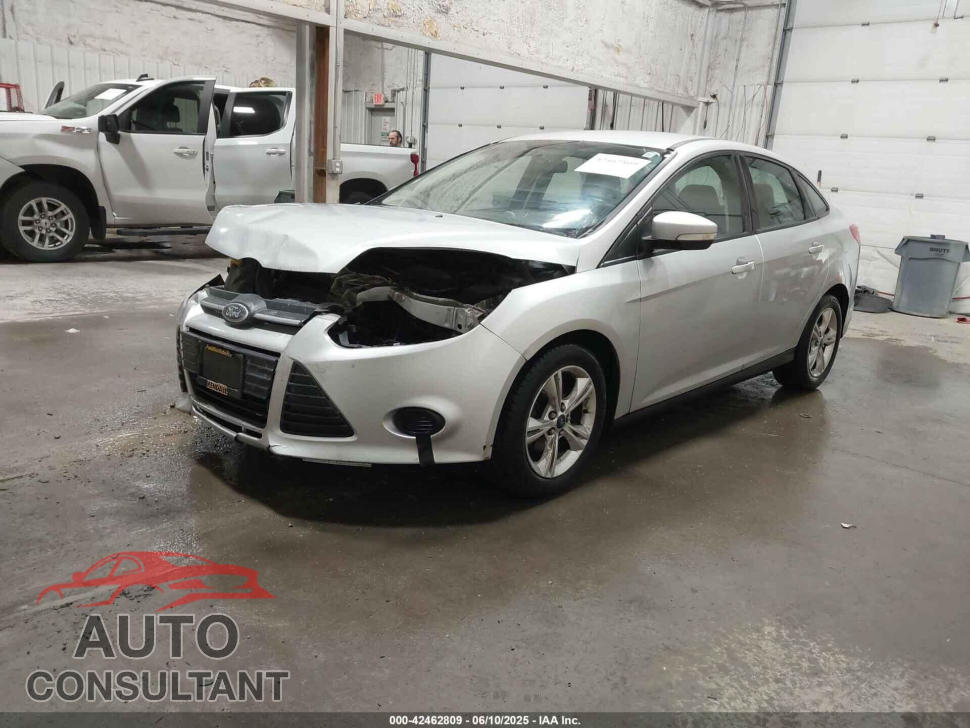 FORD FOCUS 2014 - 1FADP3F2XEL225156