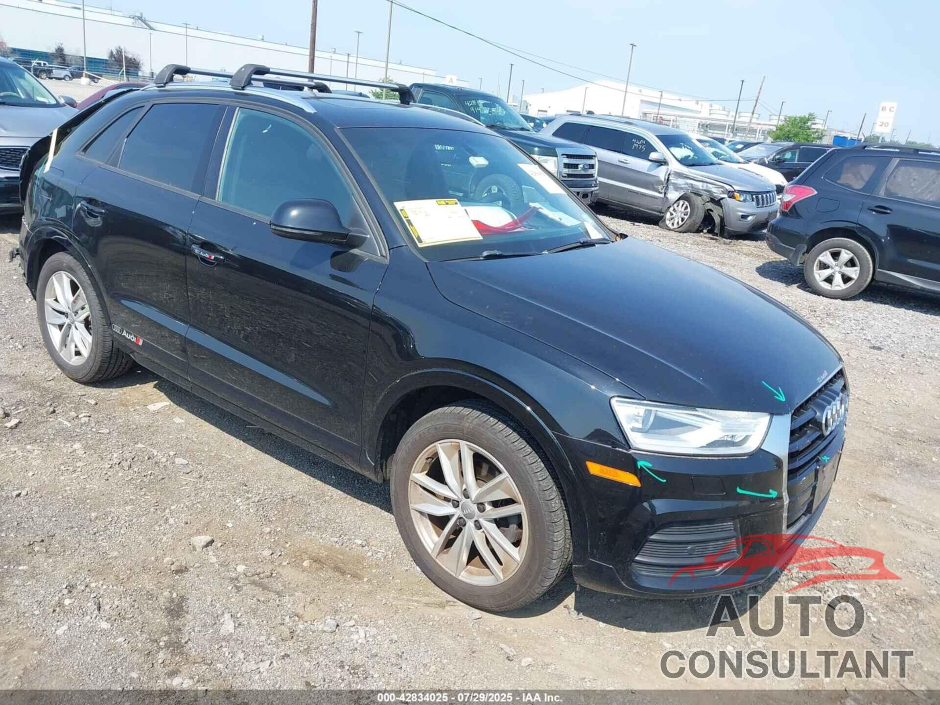 AUDI Q3 2017 - WA1ECCFS9HR006422