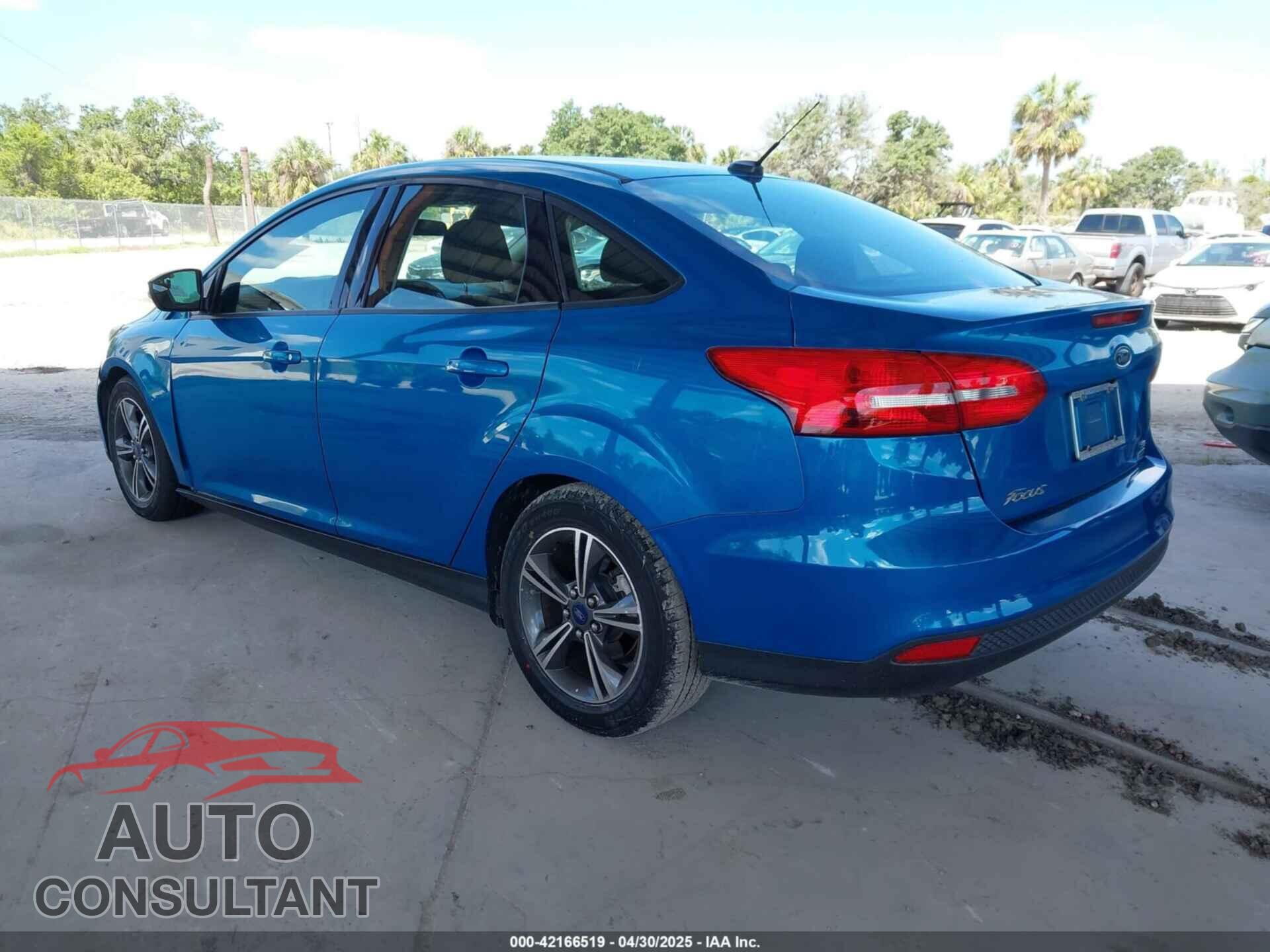 FORD FOCUS 2016 - 1FADP3FE3GL226145