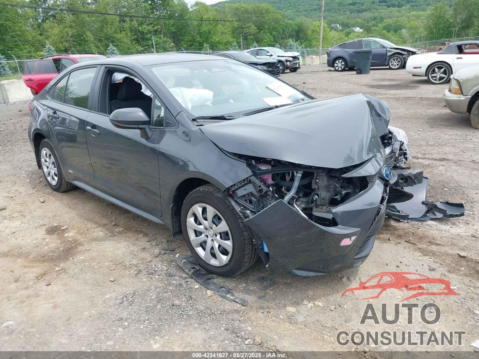TOYOTA COROLLA 2024 - JTDBDMHE5R3015576
