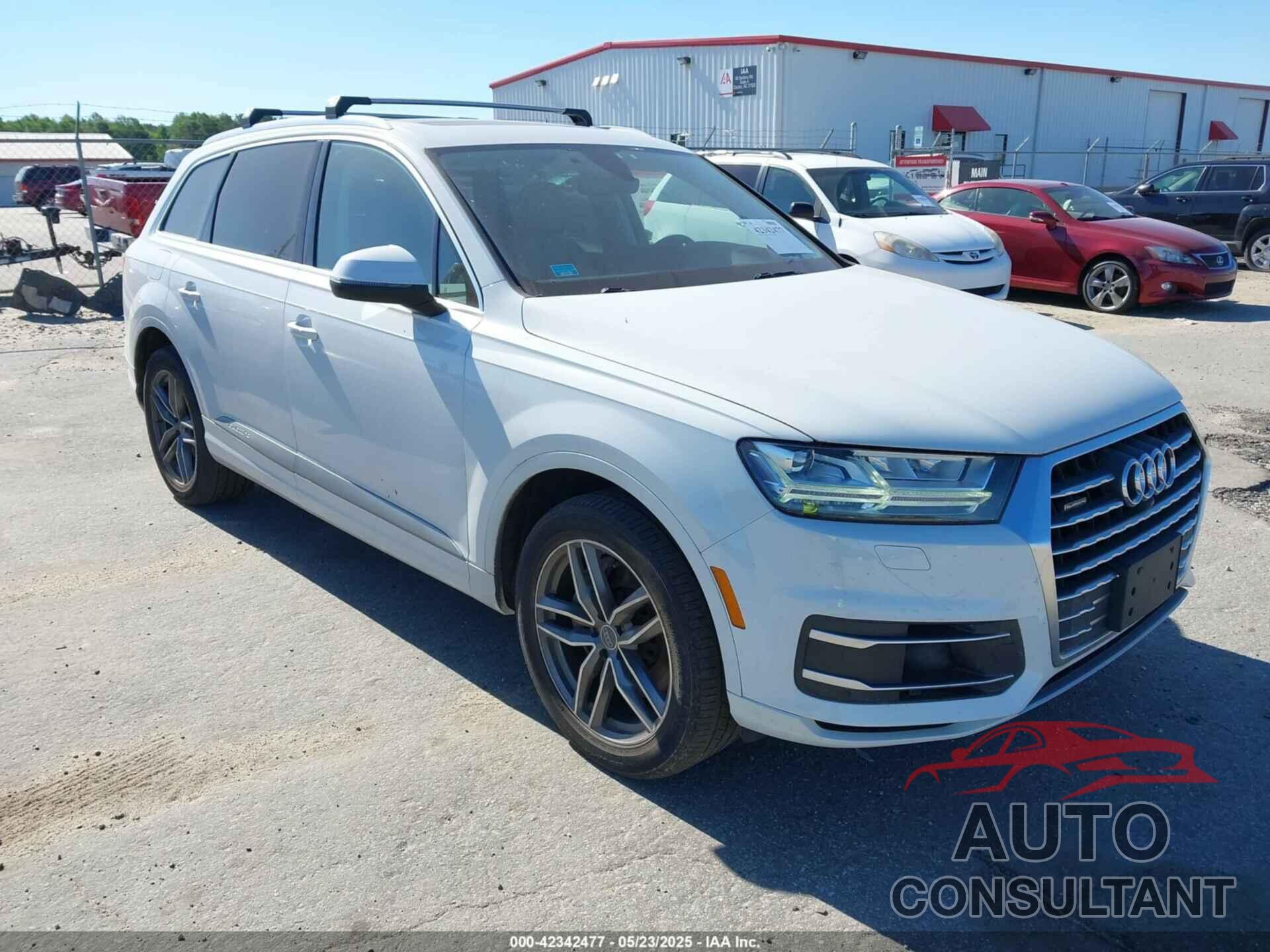 AUDI Q7 2017 - WA1VAAF75HD045947