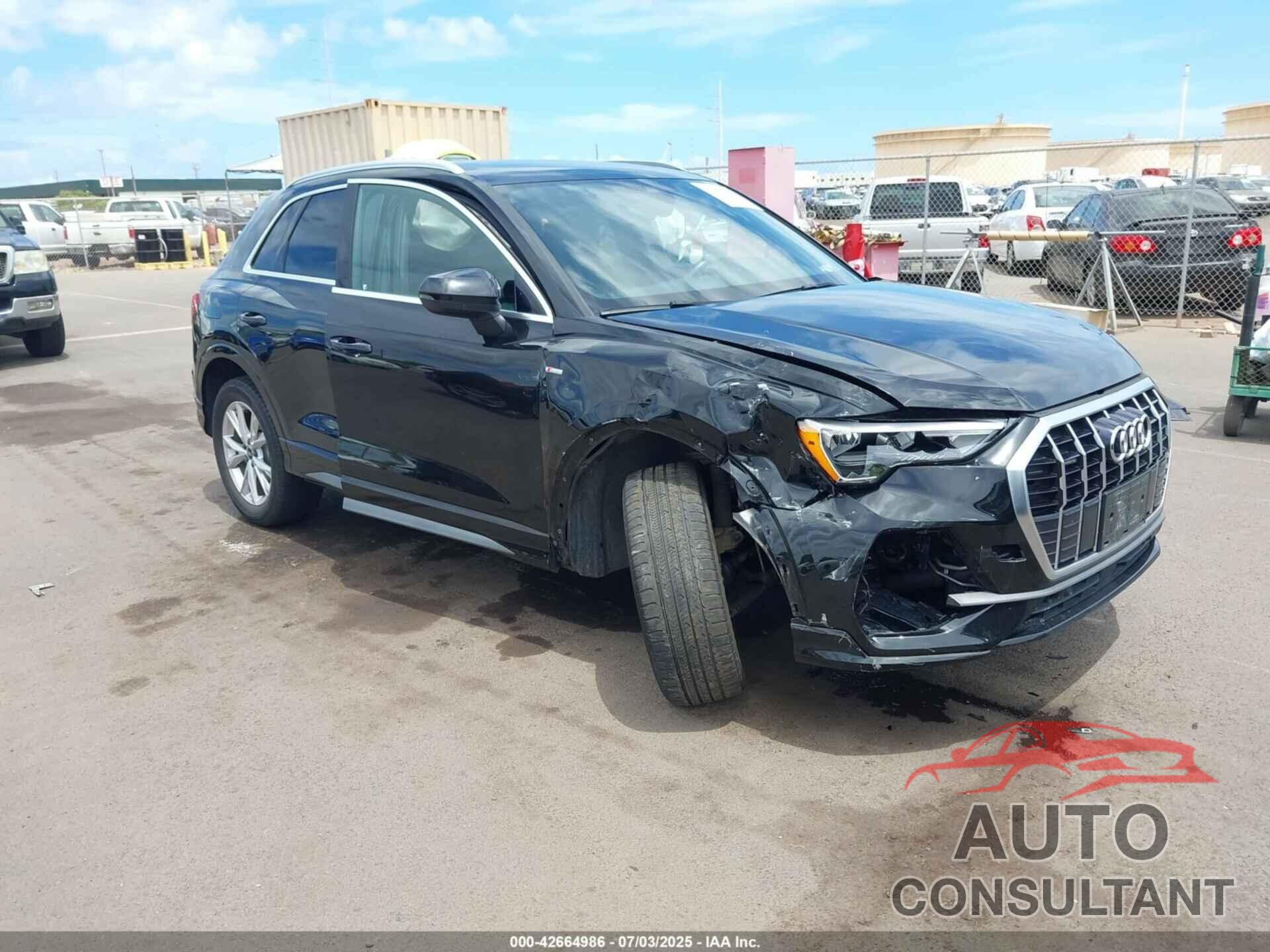 AUDI Q3 2022 - WA1DECF35N1022142