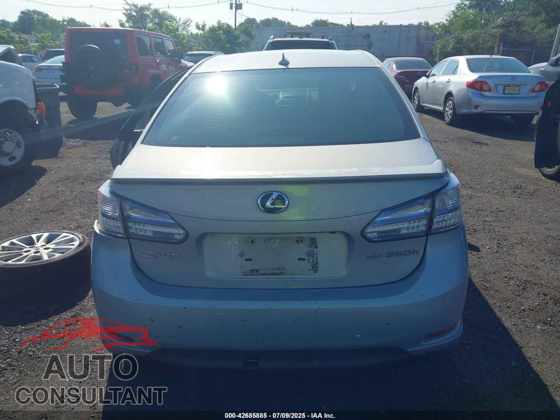 LEXUS HS 2010 - JTHBB1BA3A2023047