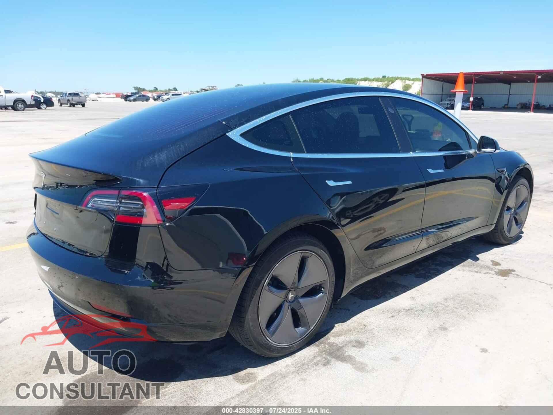 TESLA MODEL 3 2018 - 5YJ3E1EAXJF166387