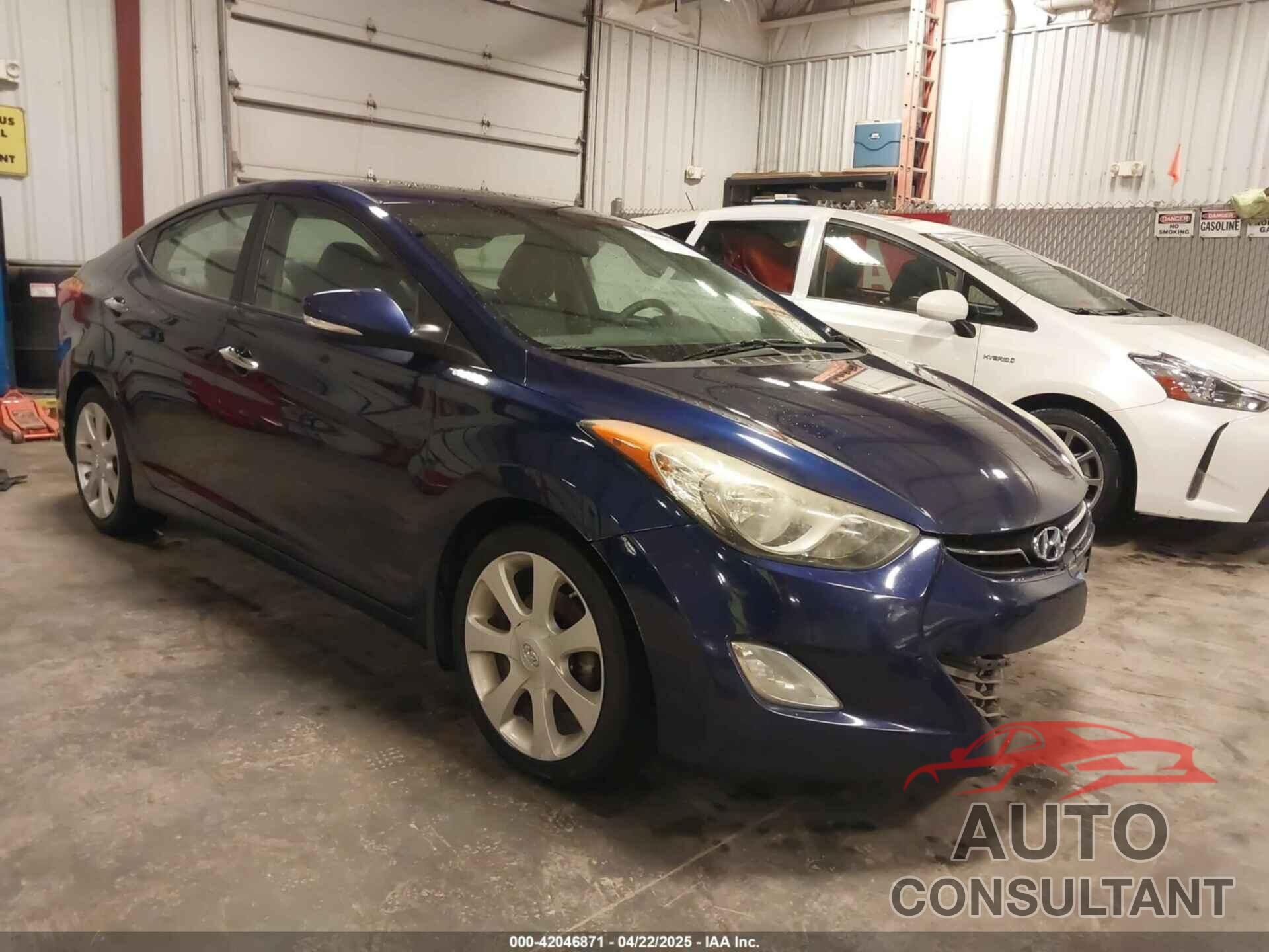 HYUNDAI ELANTRA 2013 - 5NPDH4AE5DH240990