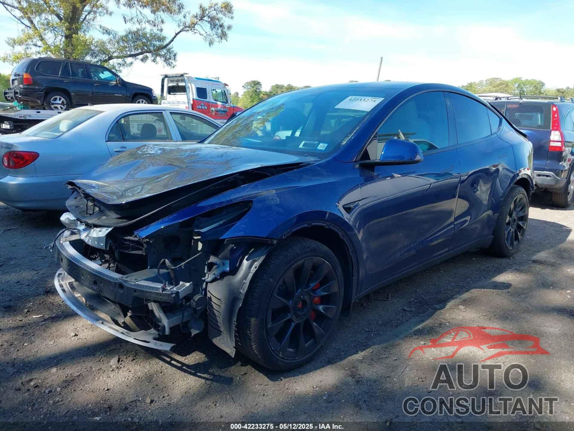 TESLA MODEL Y 2022 - 7SAYGDEE5NF314085
