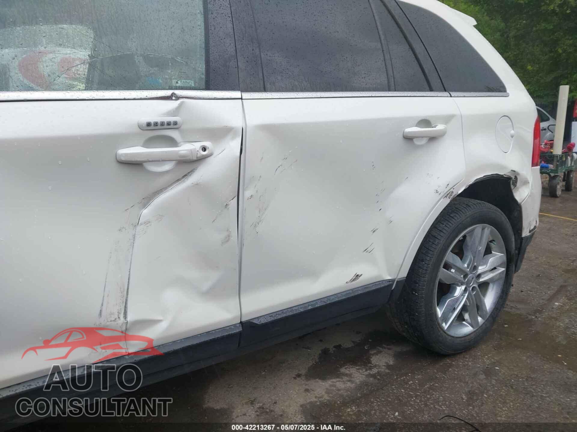 FORD EDGE 2011 - 2FMDK3KC5BBB47917