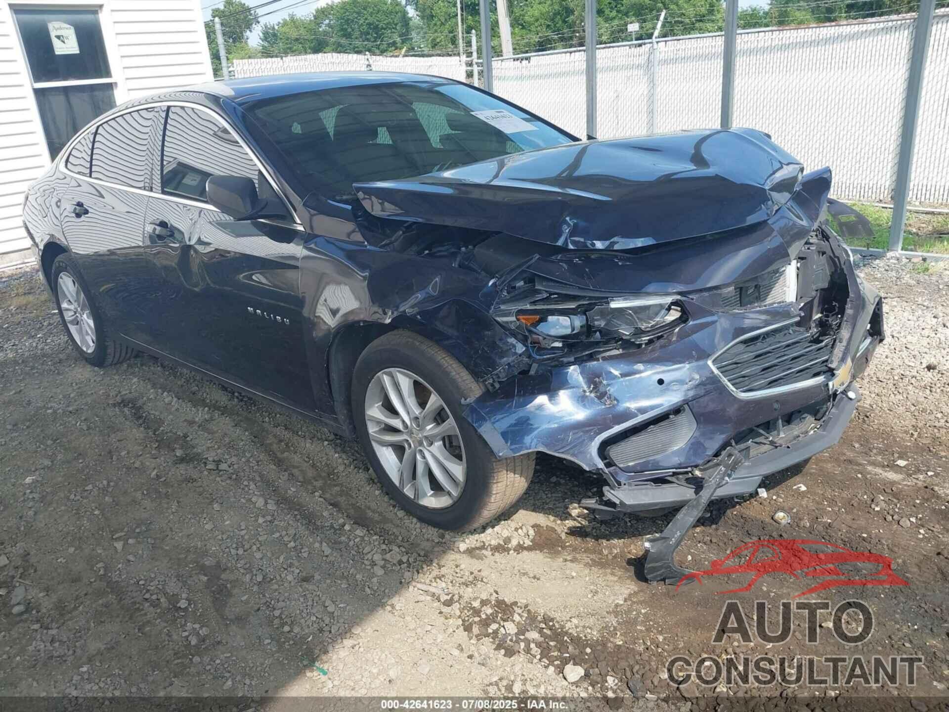 CHEVROLET MALIBU 2017 - 1G1ZE5ST3HF214303