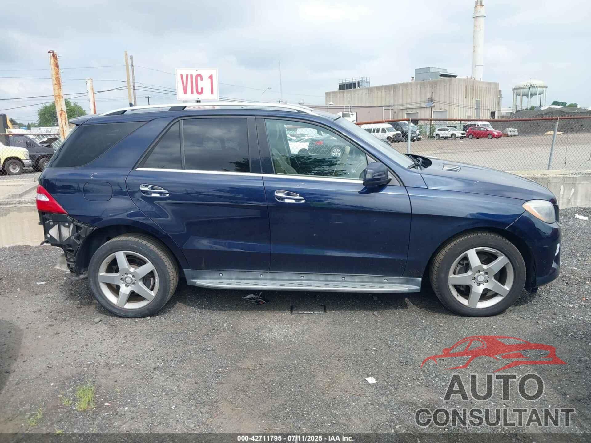 MERCEDES-BENZ ML 400 2015 - 4JGDA5GB3FA460383