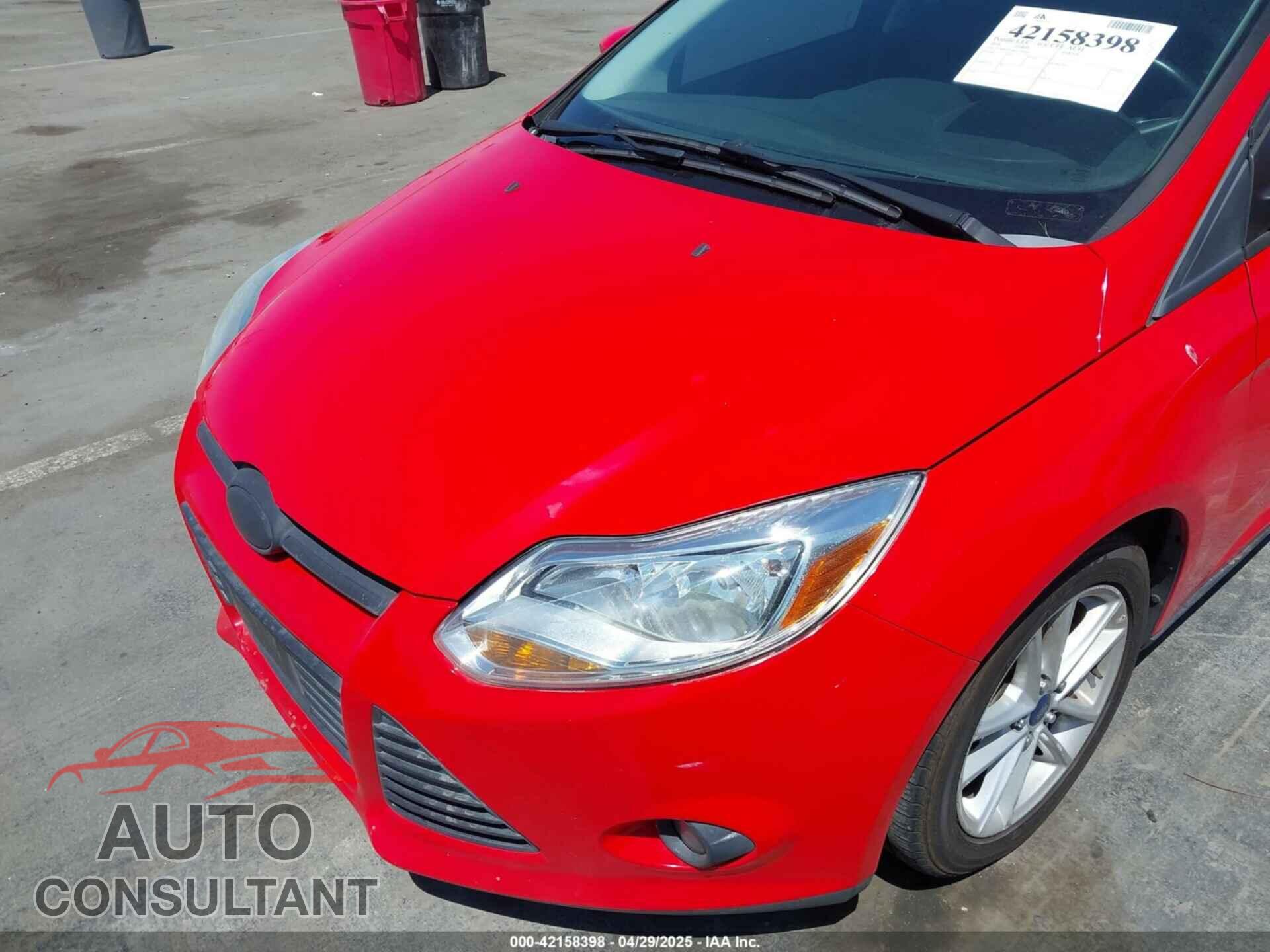 FORD FOCUS 2014 - 1FADP3F28EL323912