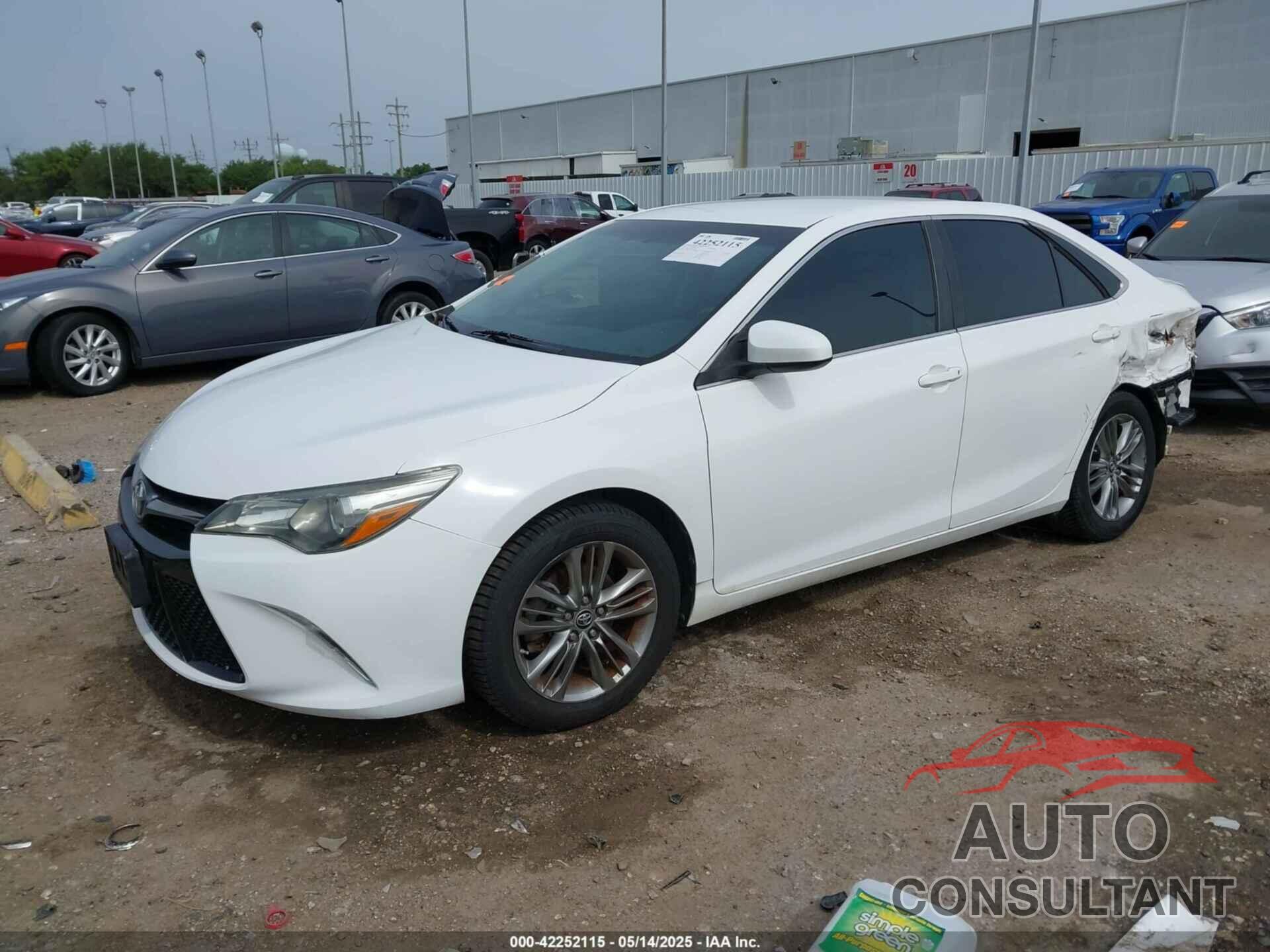 TOYOTA CAMRY 2016 - 4T1BF1FK3GU131024