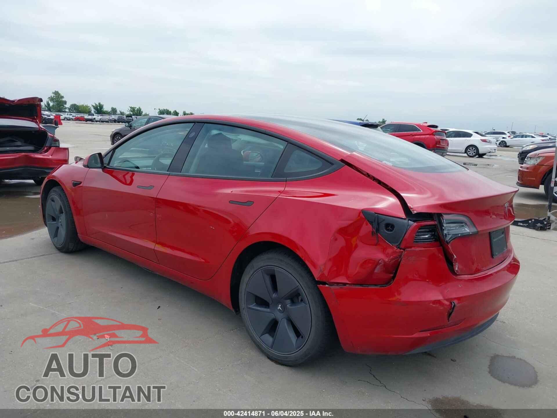 TESLA MODEL 3 2022 - 5YJ3E1EB2NF267213