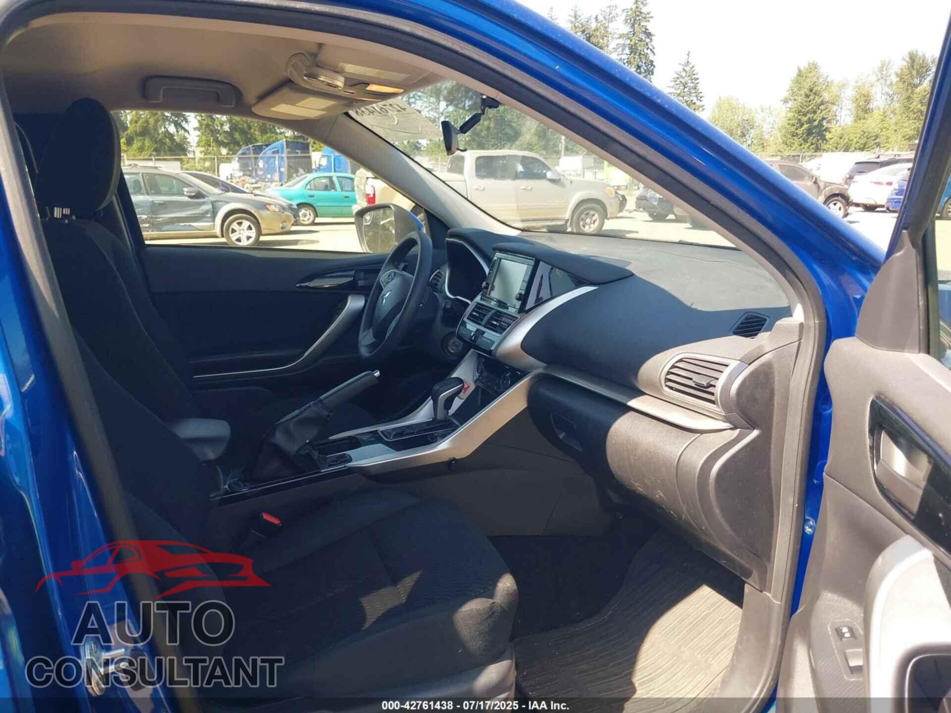 MITSUBISHI ECLIPSE CROSS 2018 - JA4AS3AA4JZ047305