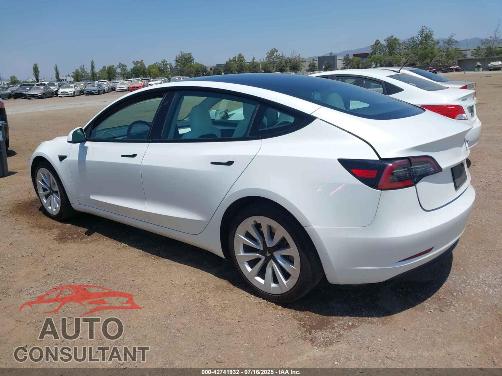 TESLA MODEL 3 2023 - 5YJ3E1EA8PF486056