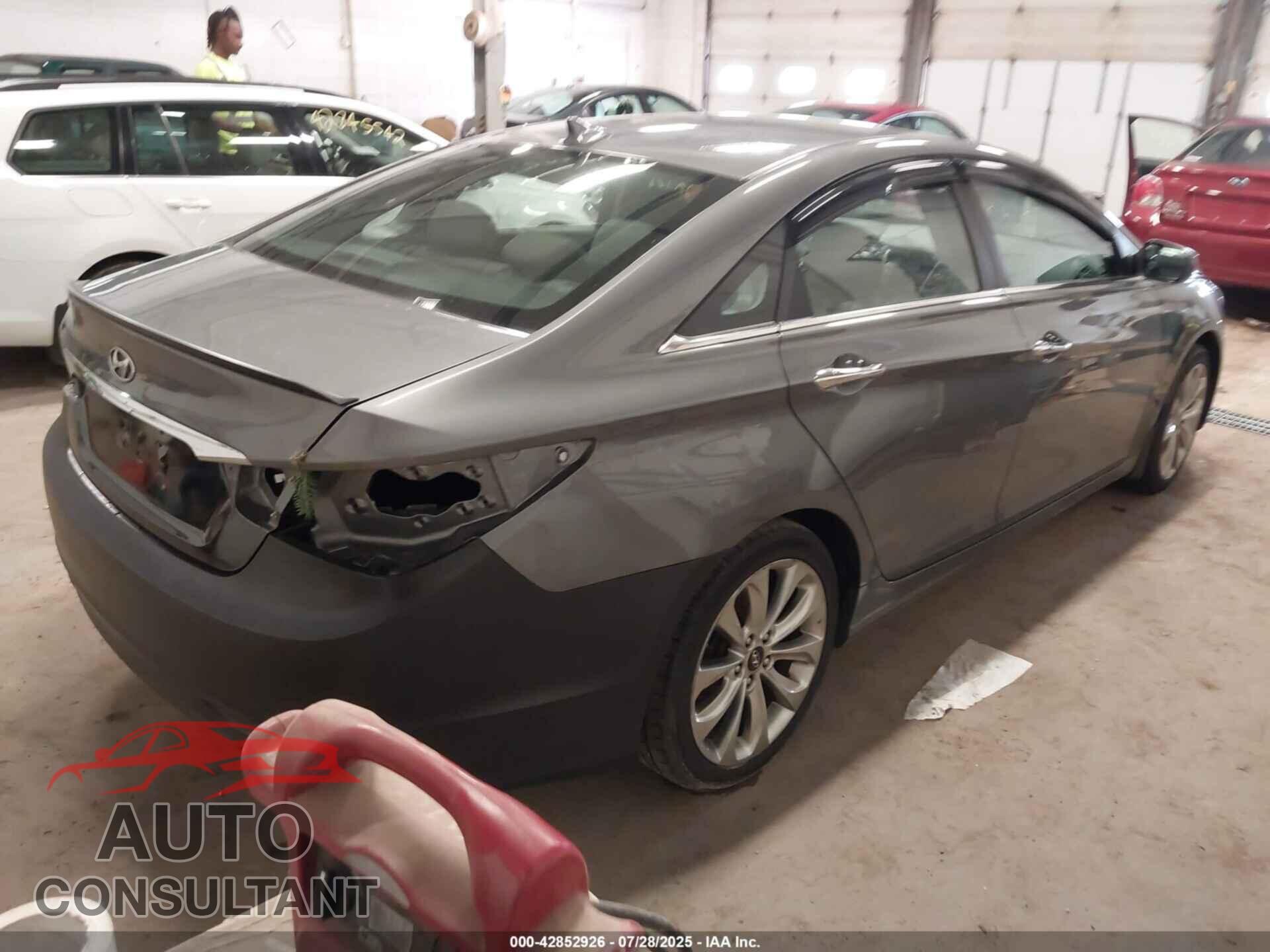 HYUNDAI SONATA 2011 - 5NPEC4AC5BH292019
