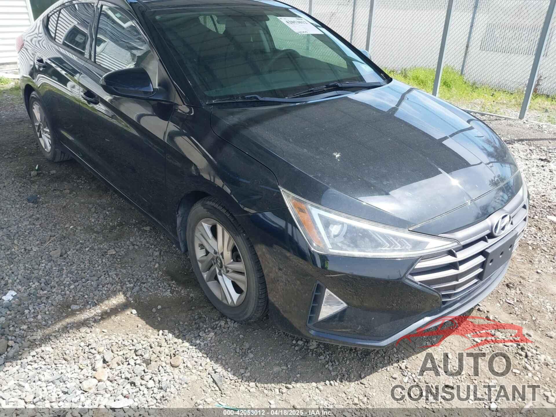 HYUNDAI ELANTRA 2019 - 5NPD84LF2KH416977