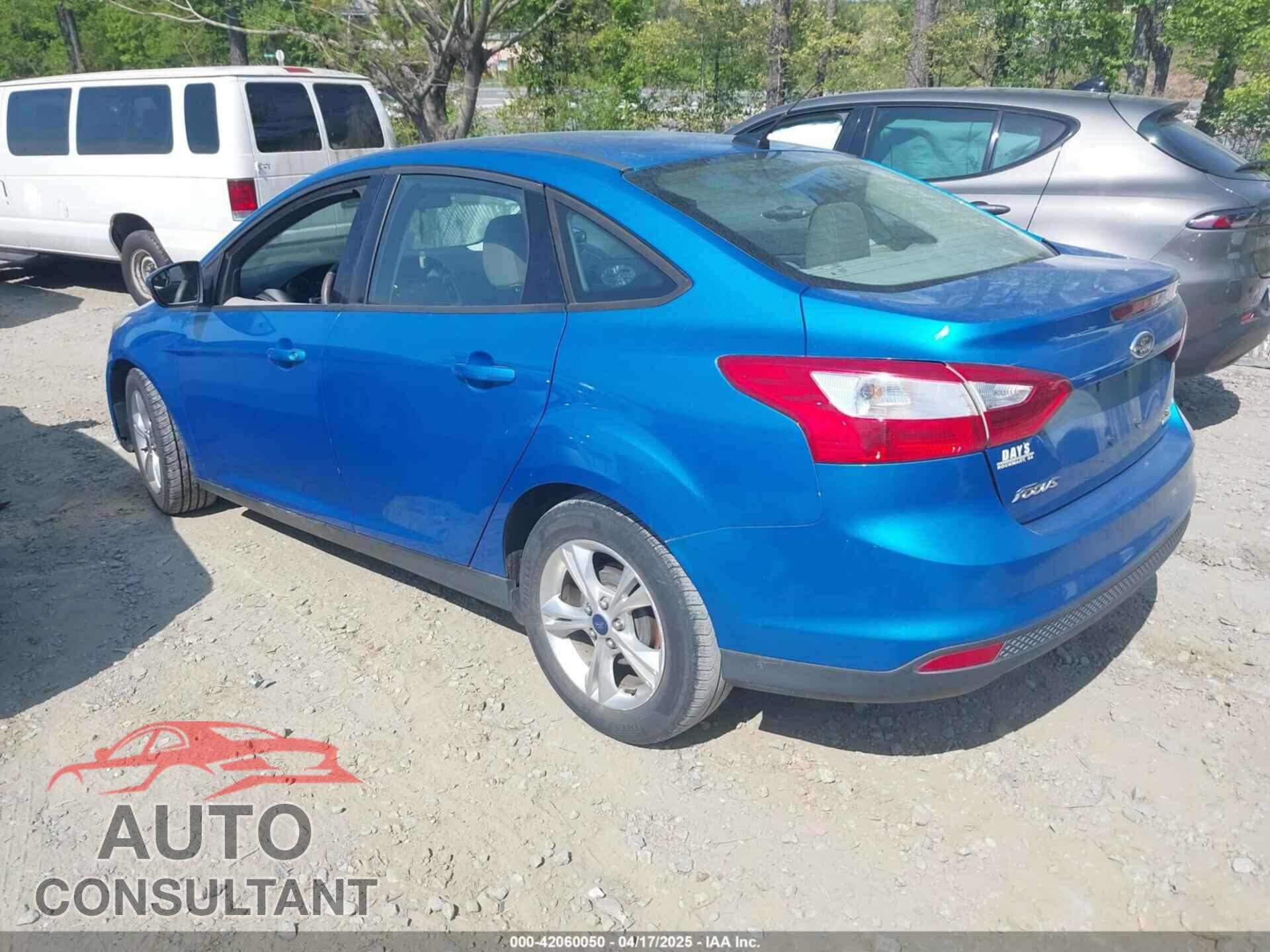 FORD FOCUS 2014 - 1FADP3F2XEL221639