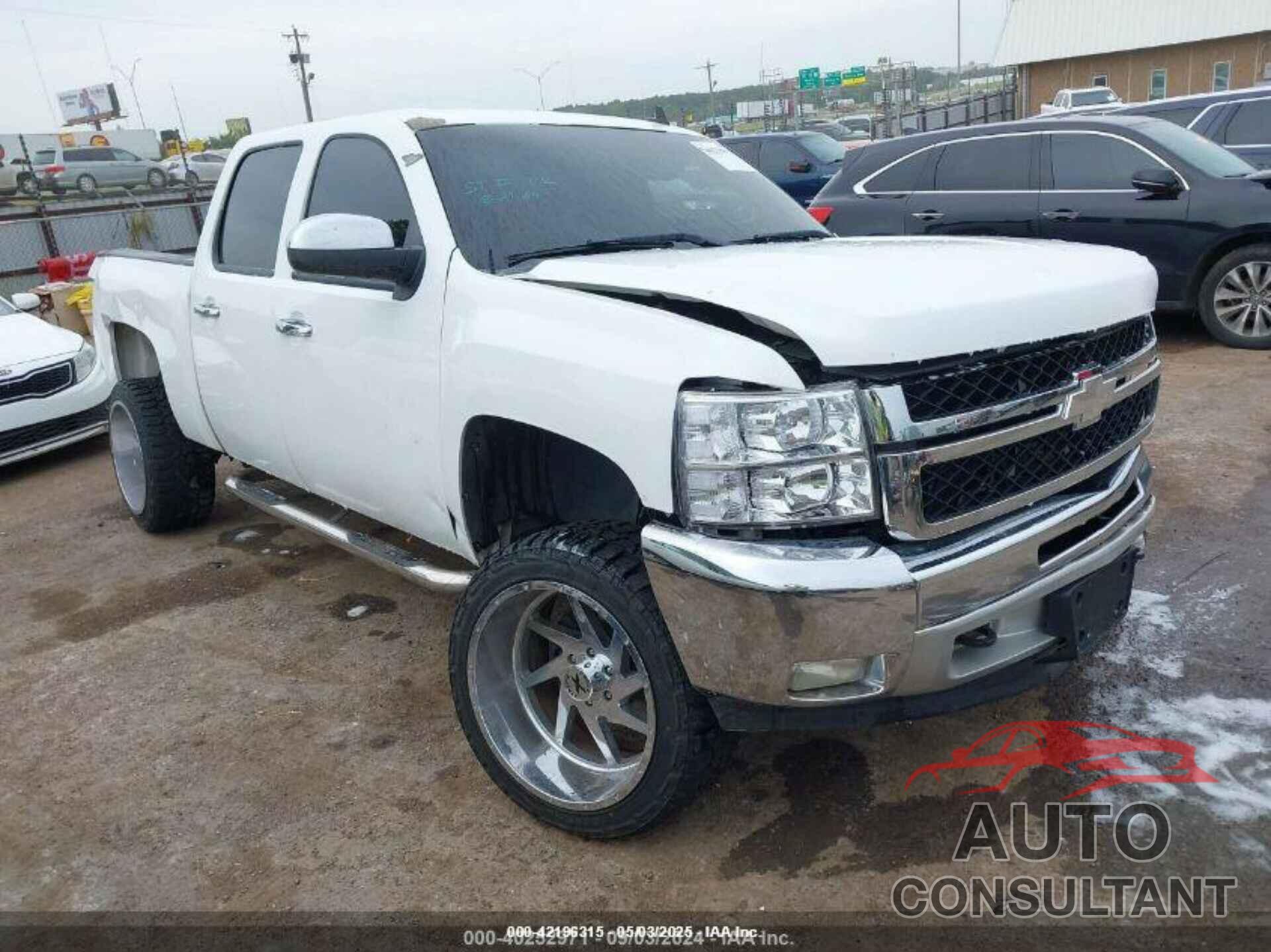 CHEVROLET SILVERADO 1500 2011 - 3GCPCSE24BG360835